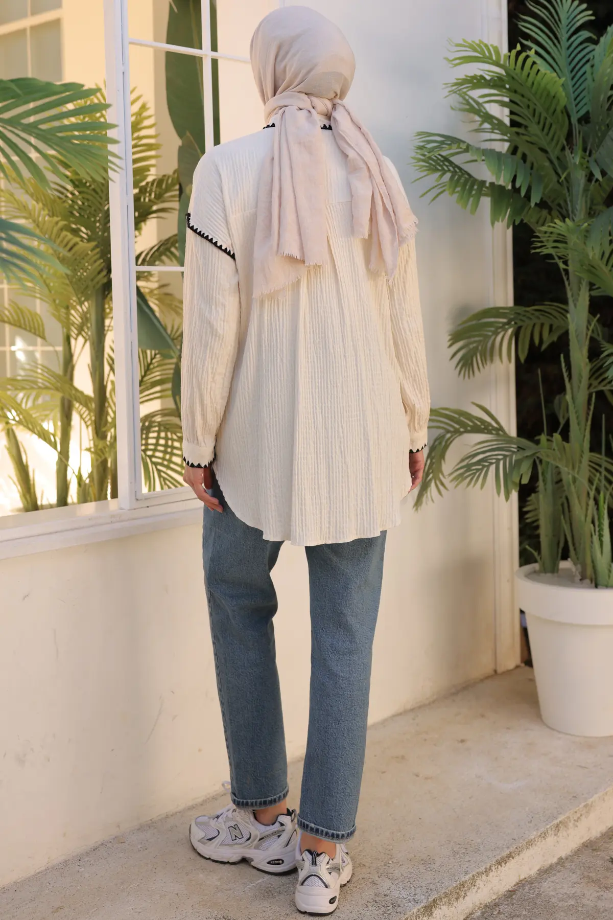 2047 Nakış Detaylı Gömlek Taş Rengi-detail