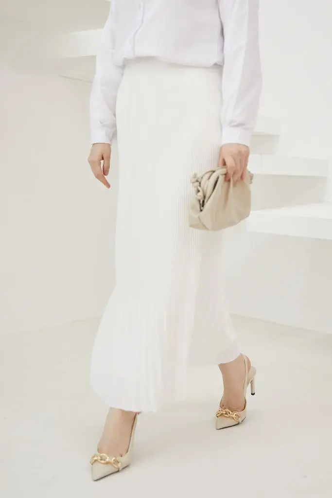 Pleated Skirt-detail