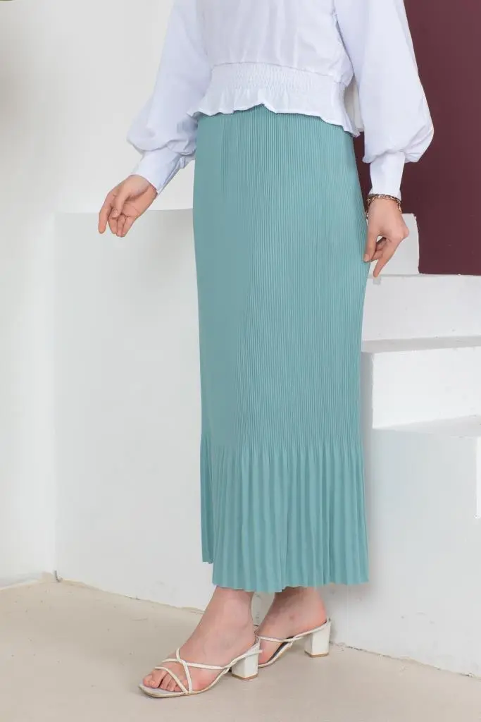 Pleated Skirt-detail