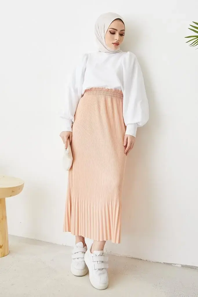 Pleated Skirt