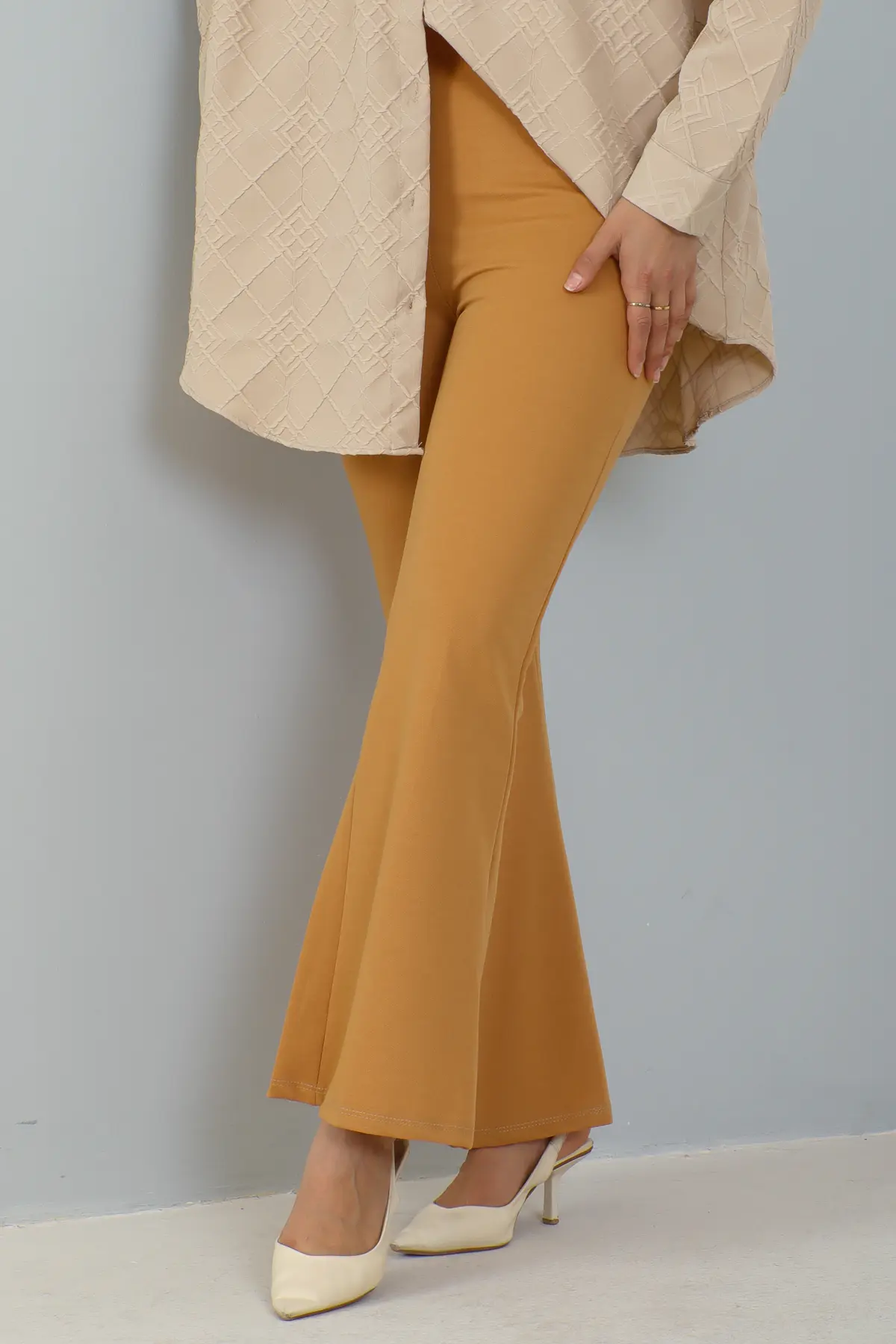 206 İspanyol Paça Kumaş Pantolon Hardal-detail