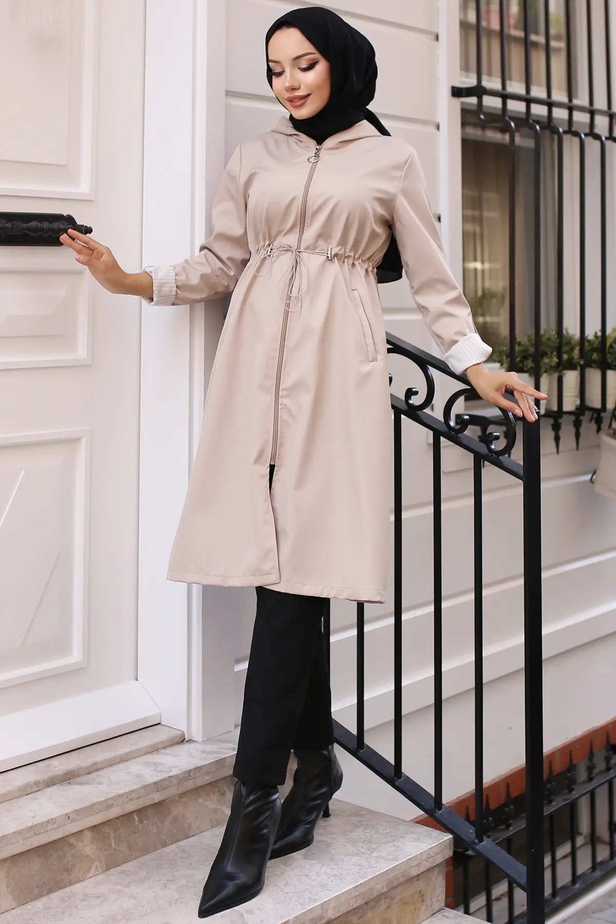 Diamond Patterned Inflatable Vest-detail