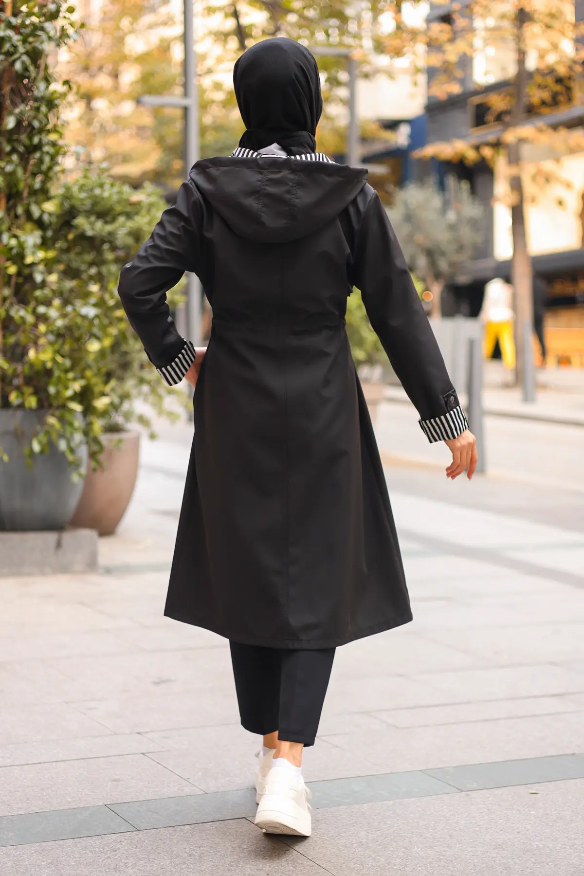 2060 Mevsimlik Trençkot Siyah-detail