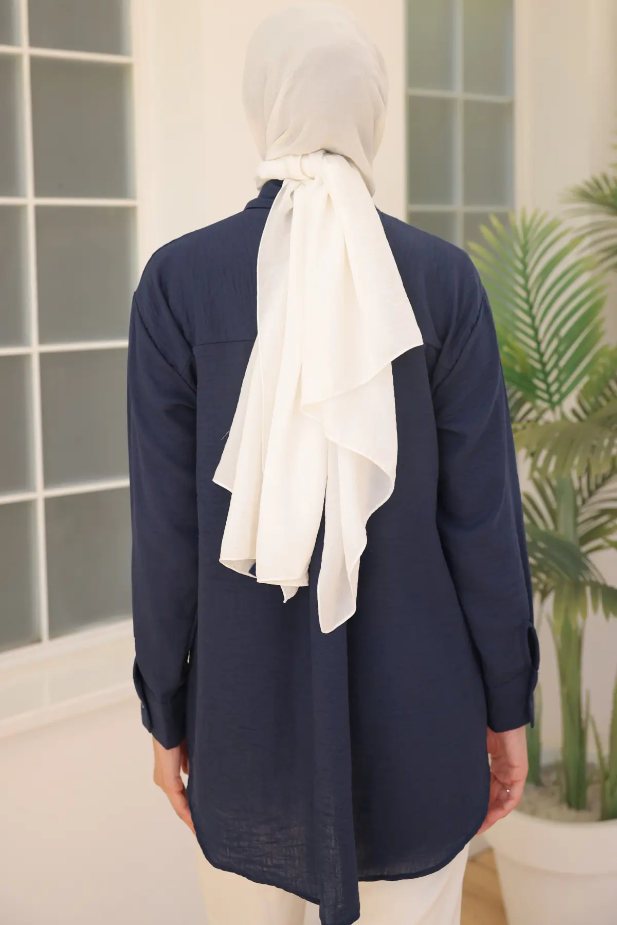 2061 Nakış Detaylı Cepli Gömlek Lacivert-detail