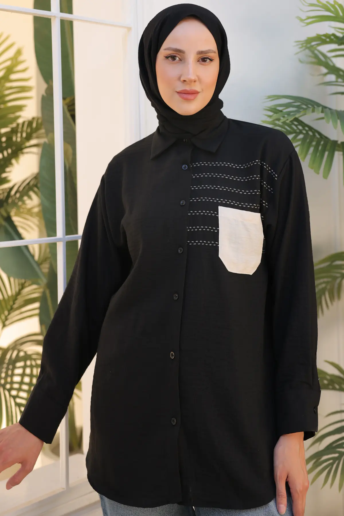 2061 Nakış Detaylı Cepli Gömlek Siyah-detail