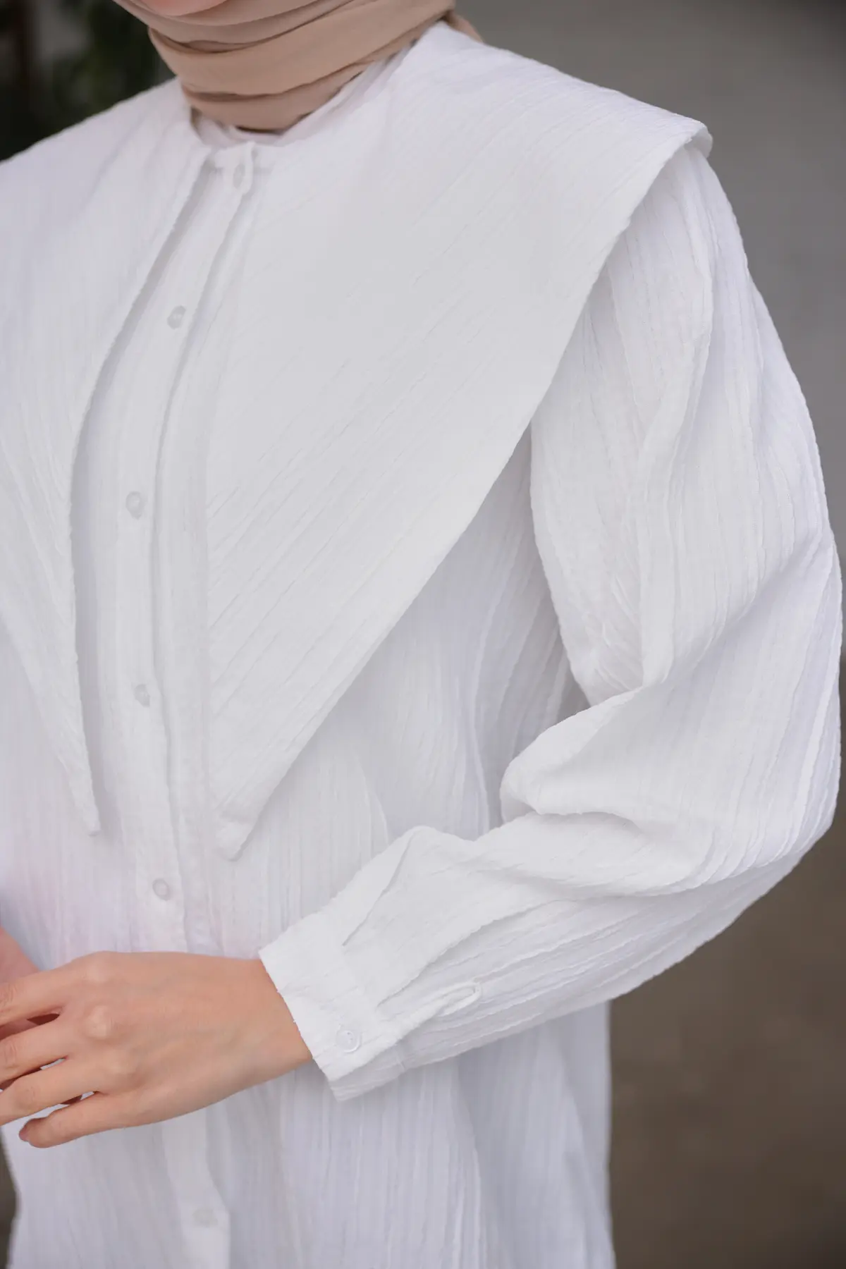 Collared Tunic-detail