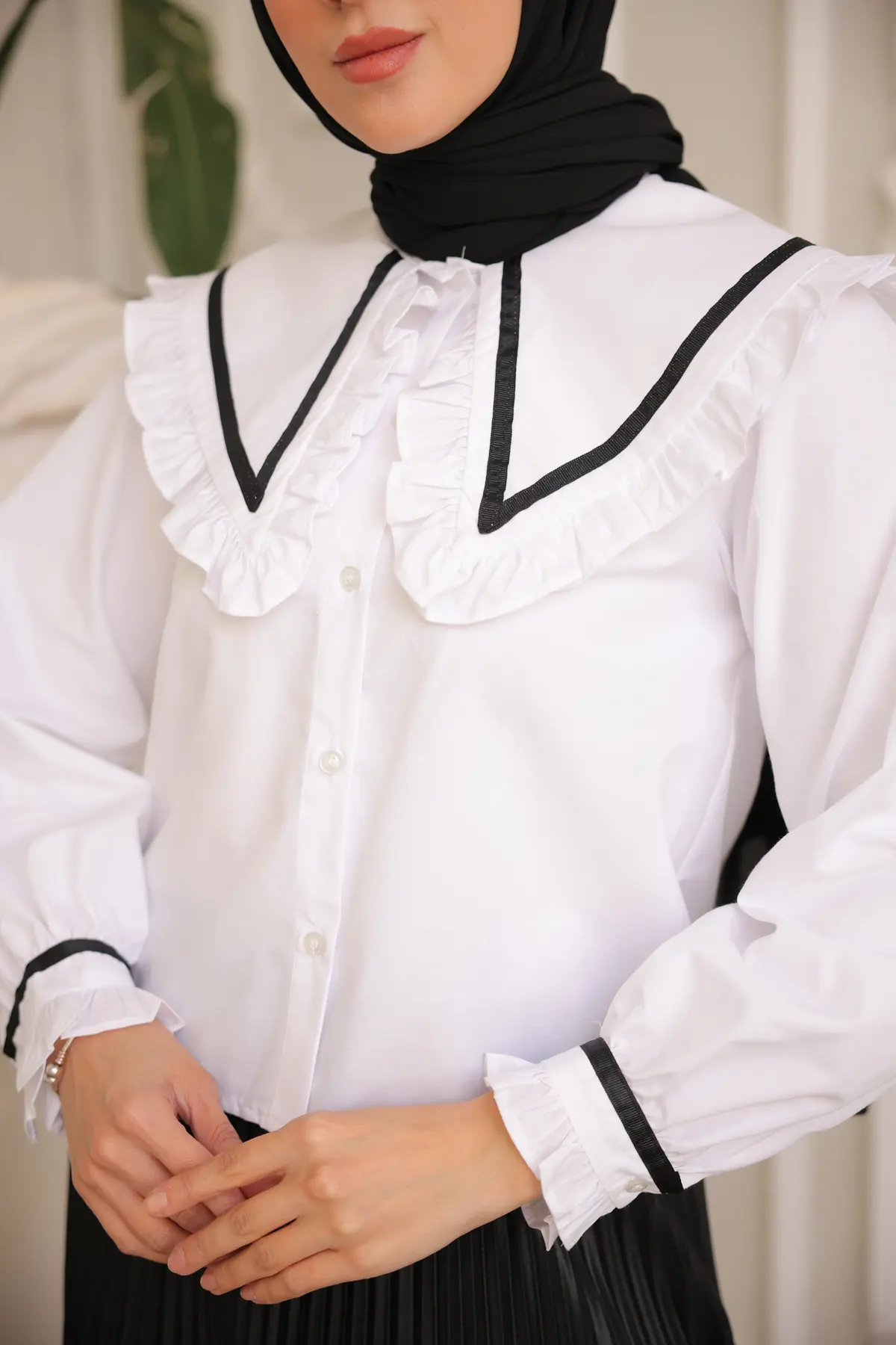 2066 Geniş Yaka Kısa Gömlek Beyaz-detail