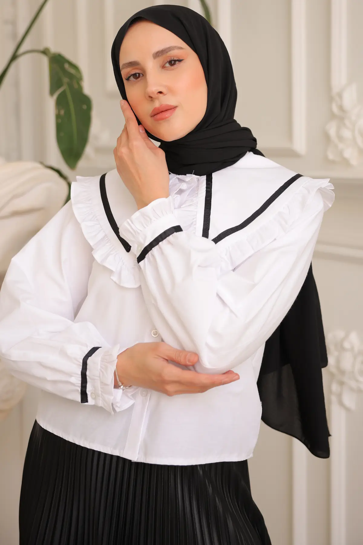 2066 Geniş Yaka Kısa Gömlek Beyaz-detail