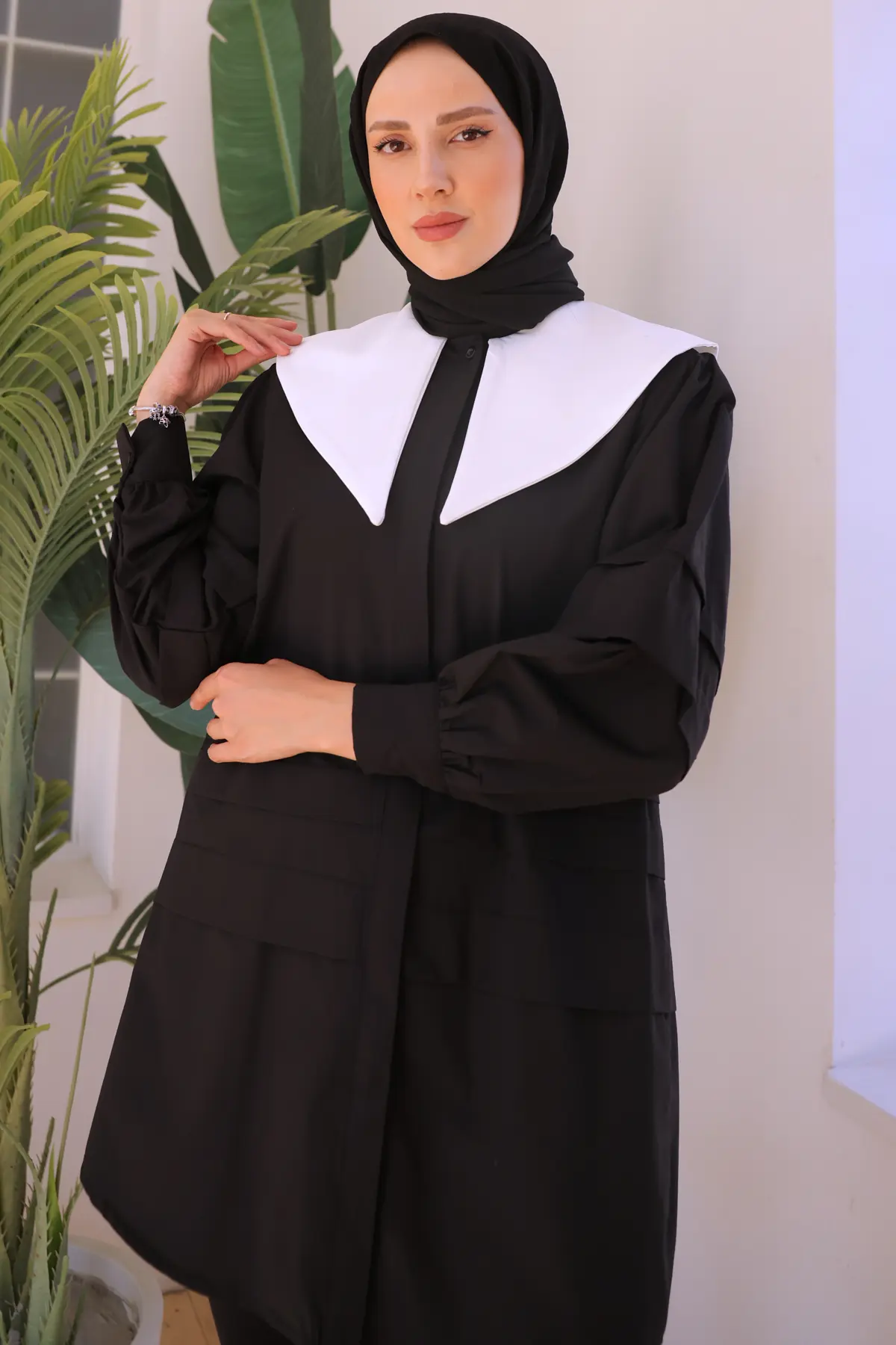 2068 Sivri Yakalı Gömlek Siyah-detail