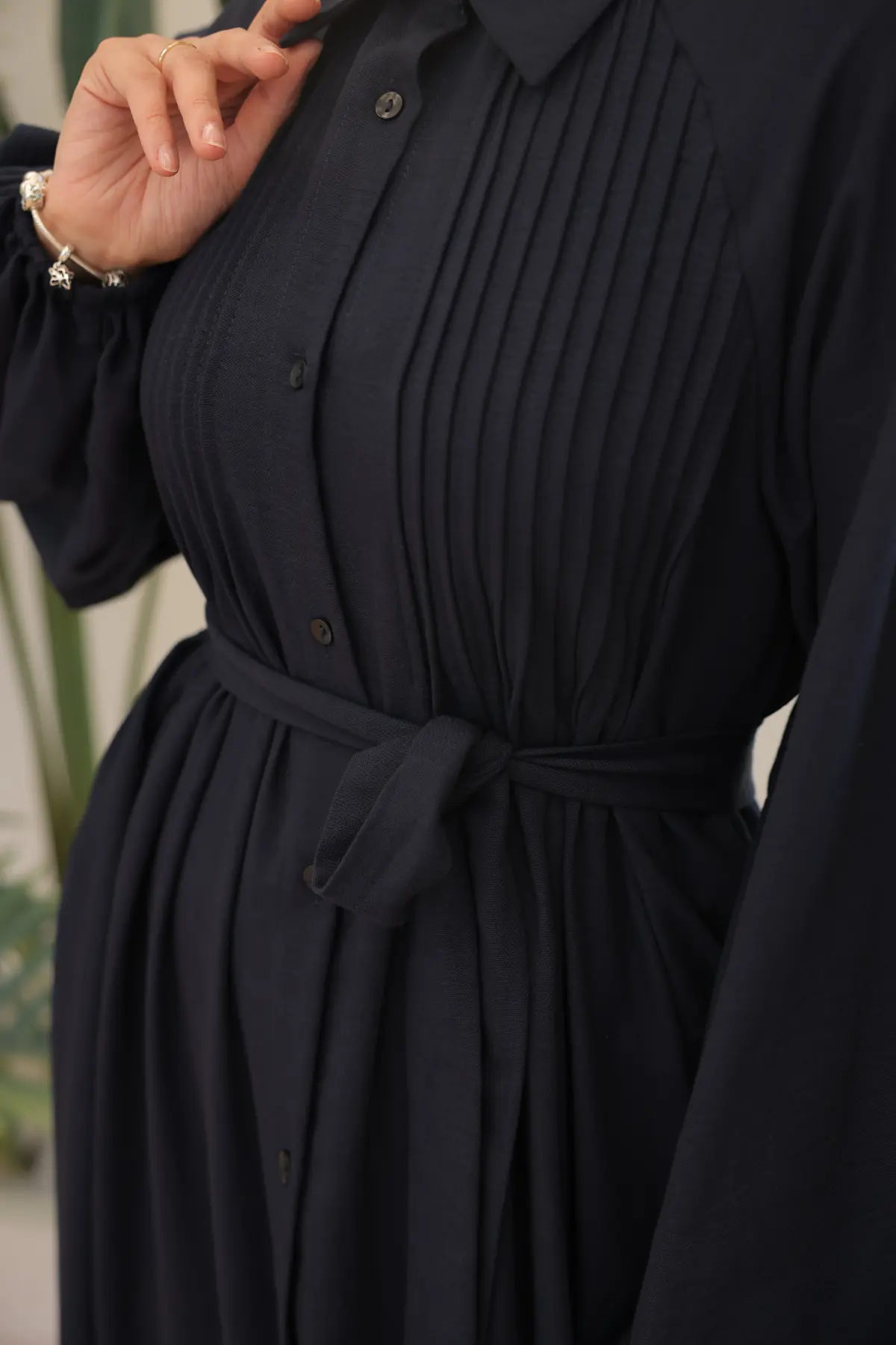 Ribbed Dress-detail