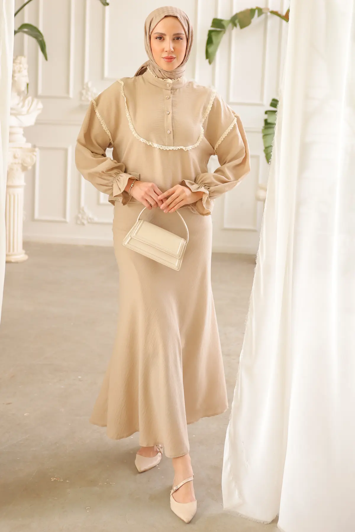 2078 Yakası Örgü Detaylı İkili Takım Bej-detail