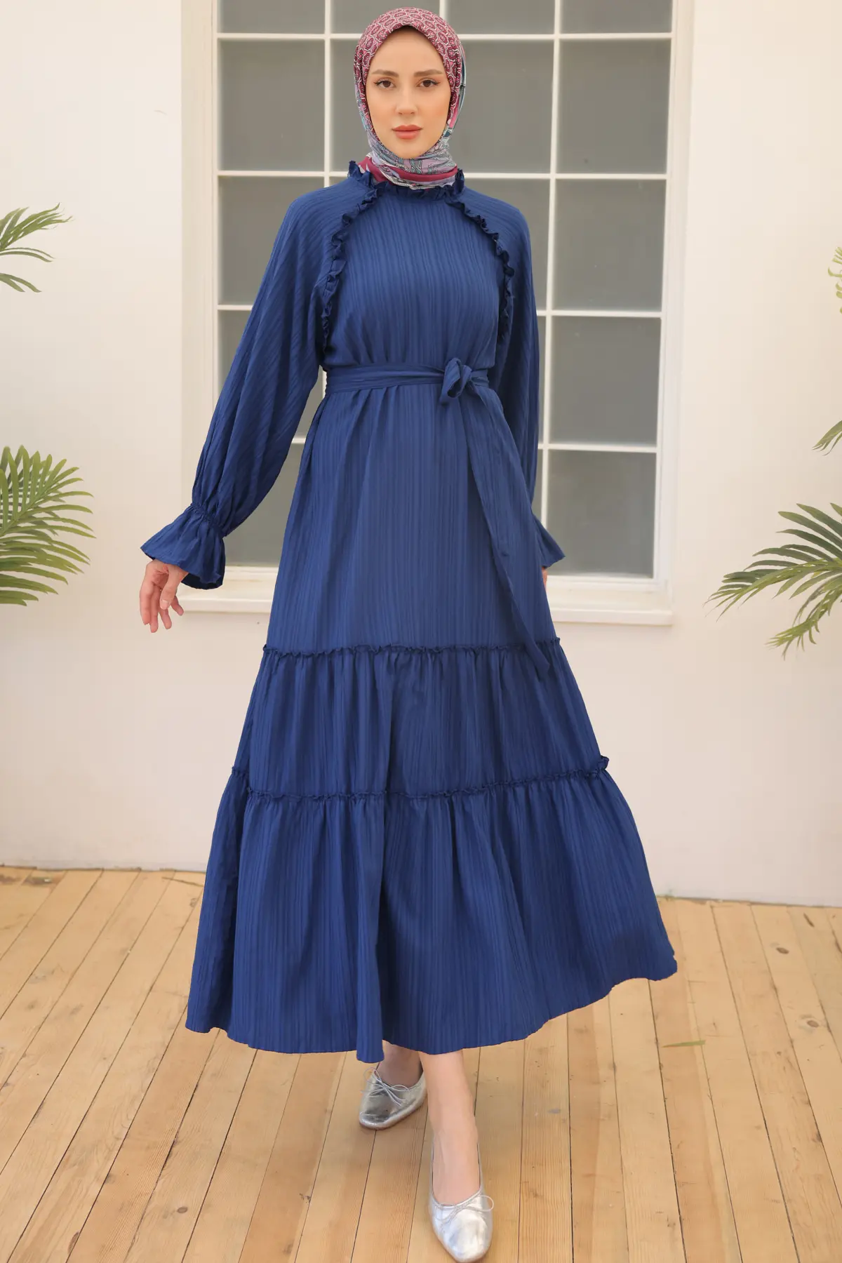 2084 Kuşaklı Fırfır Detaylı Elbise Lacivert-detail