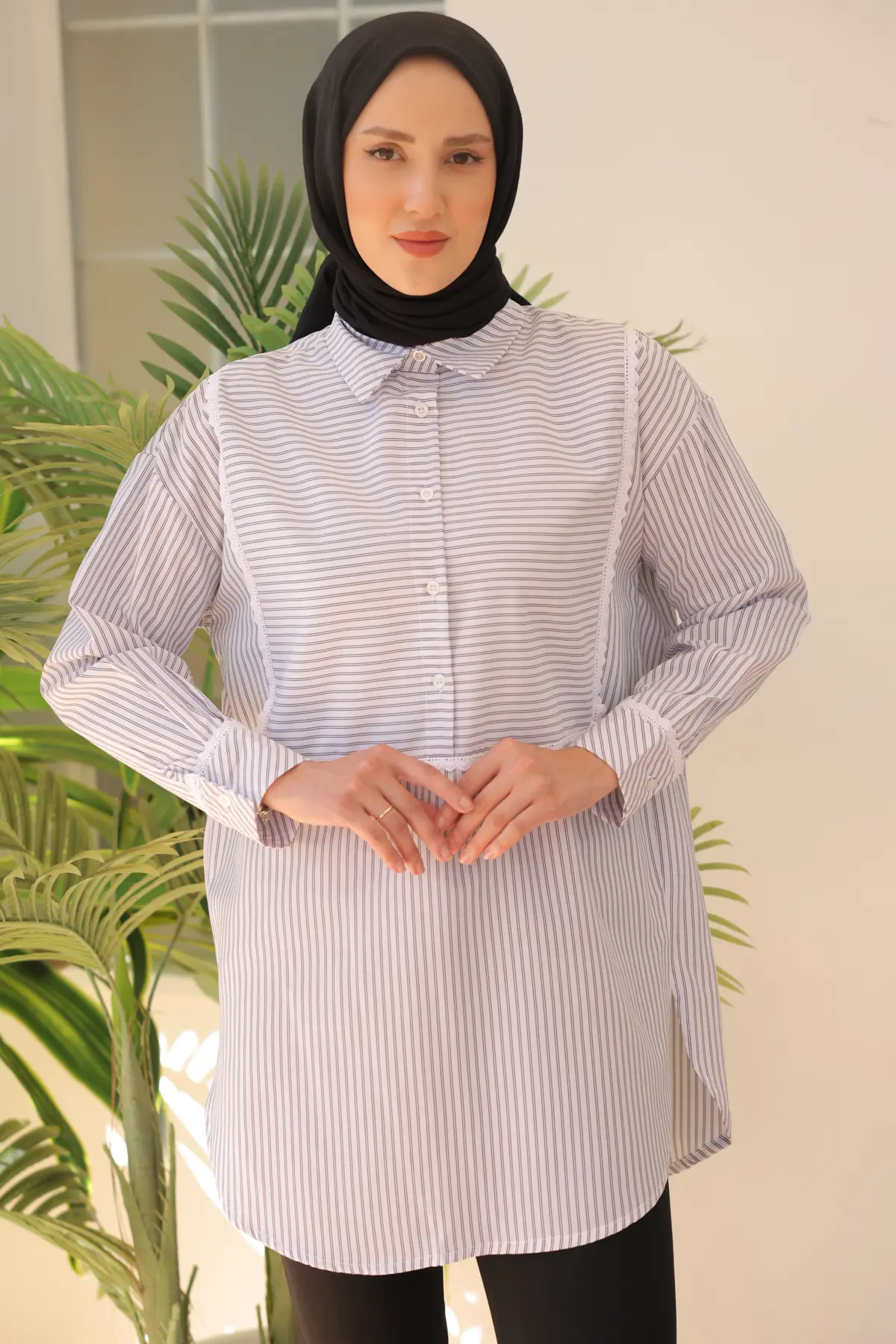 2101 Dantel Detaylı Çizgili Salaş Gömlek Beyaz-detail