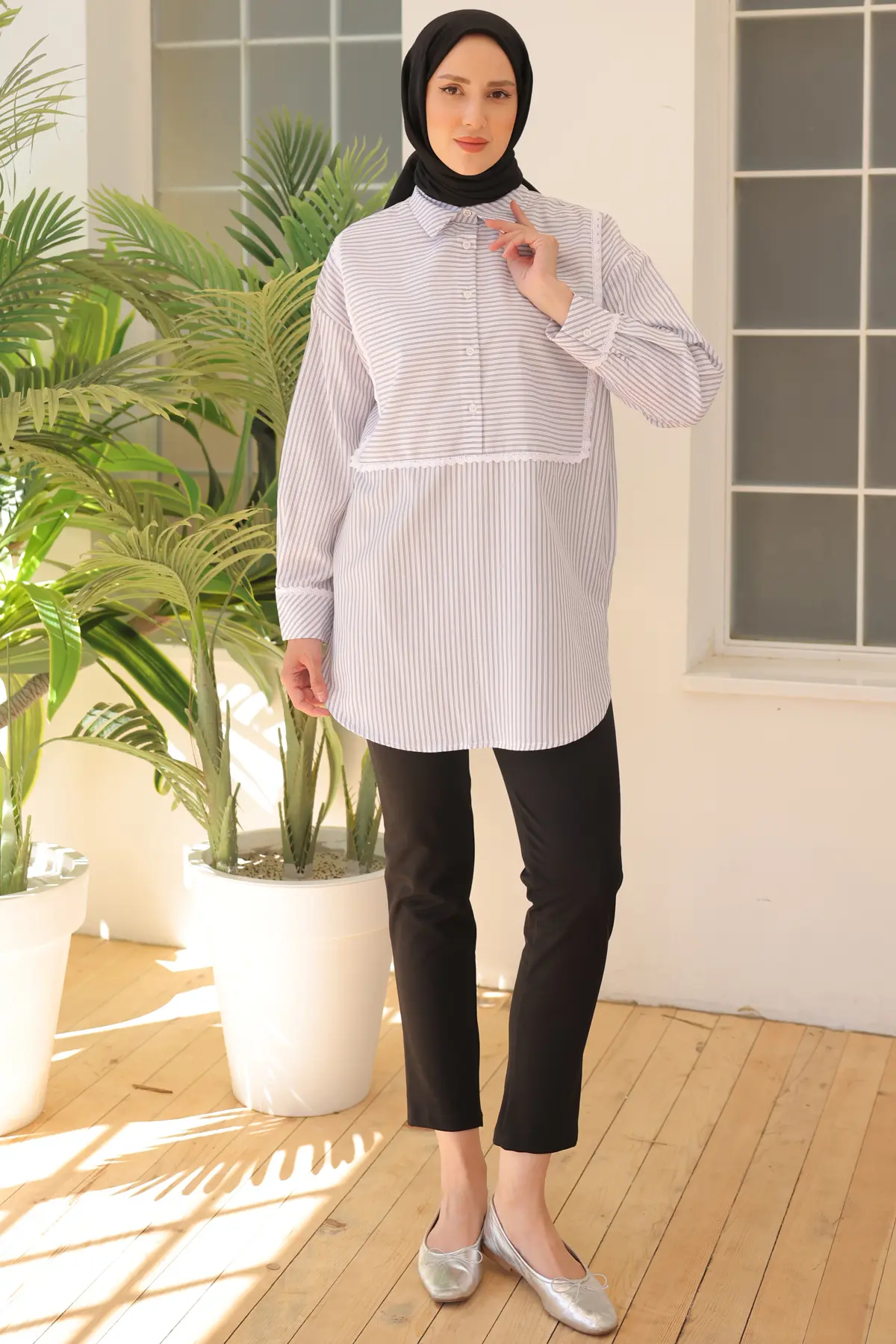 2101 Dantel Detaylı Çizgili Salaş Gömlek Beyaz-detail