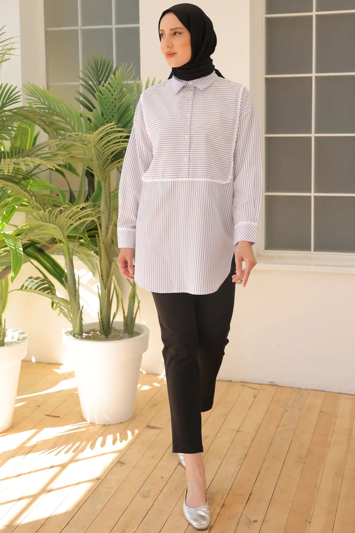 2101 Dantel Detaylı Çizgili Salaş Gömlek Beyaz-detail