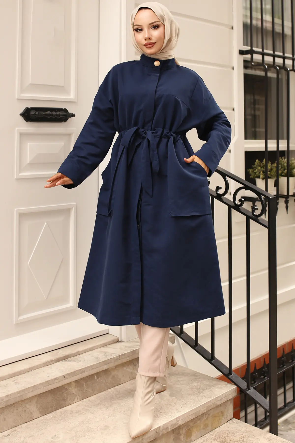 Belted Trench Coat With Button Detailed Collar-detail