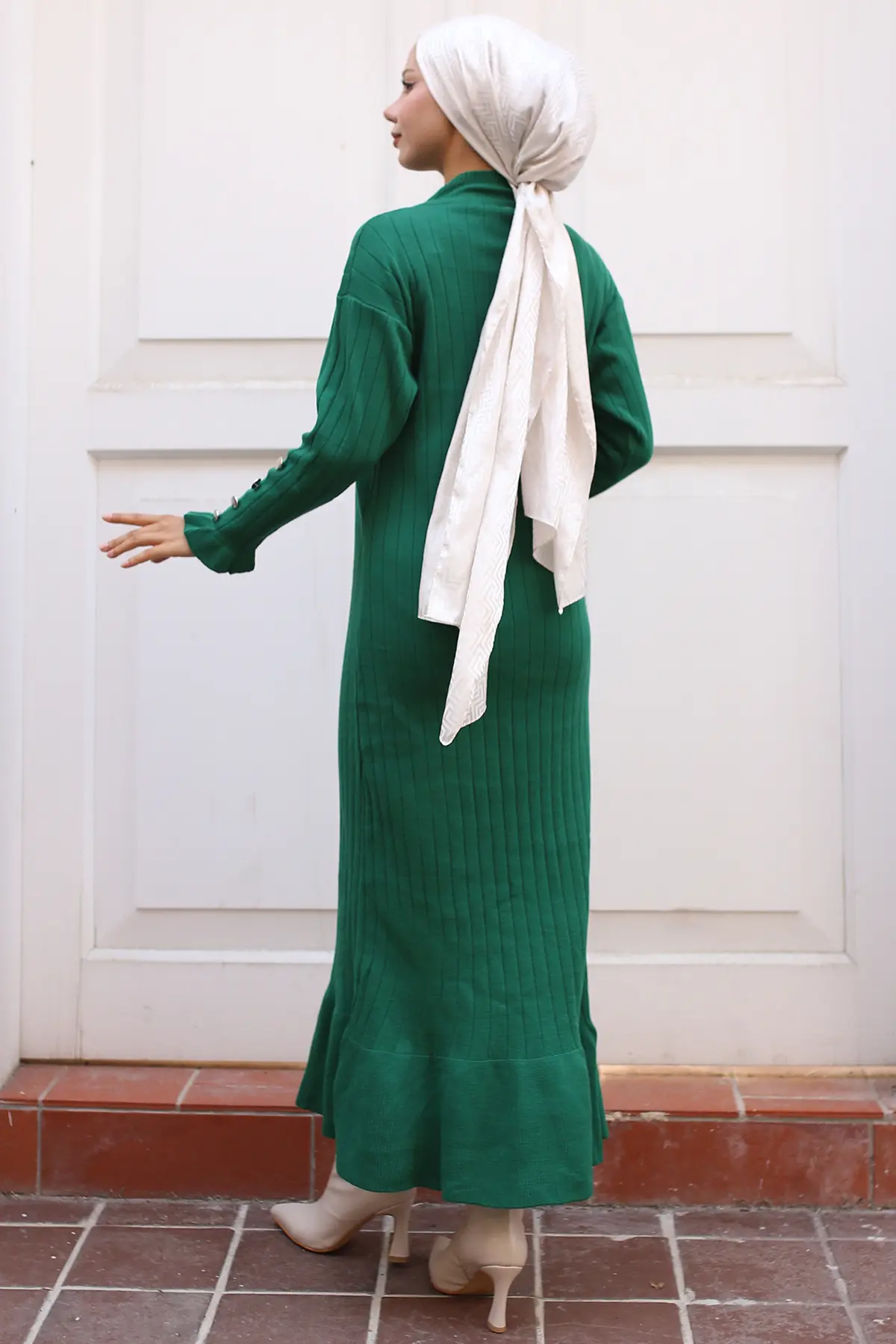 23009 Fırfırlı Triko Elbise Zümrüt Yeşili-detail