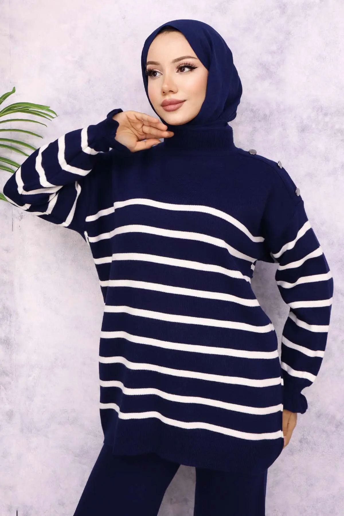 24019 Omuzu Düğmeli Çizgili Triko Takım Lacivert-detail
