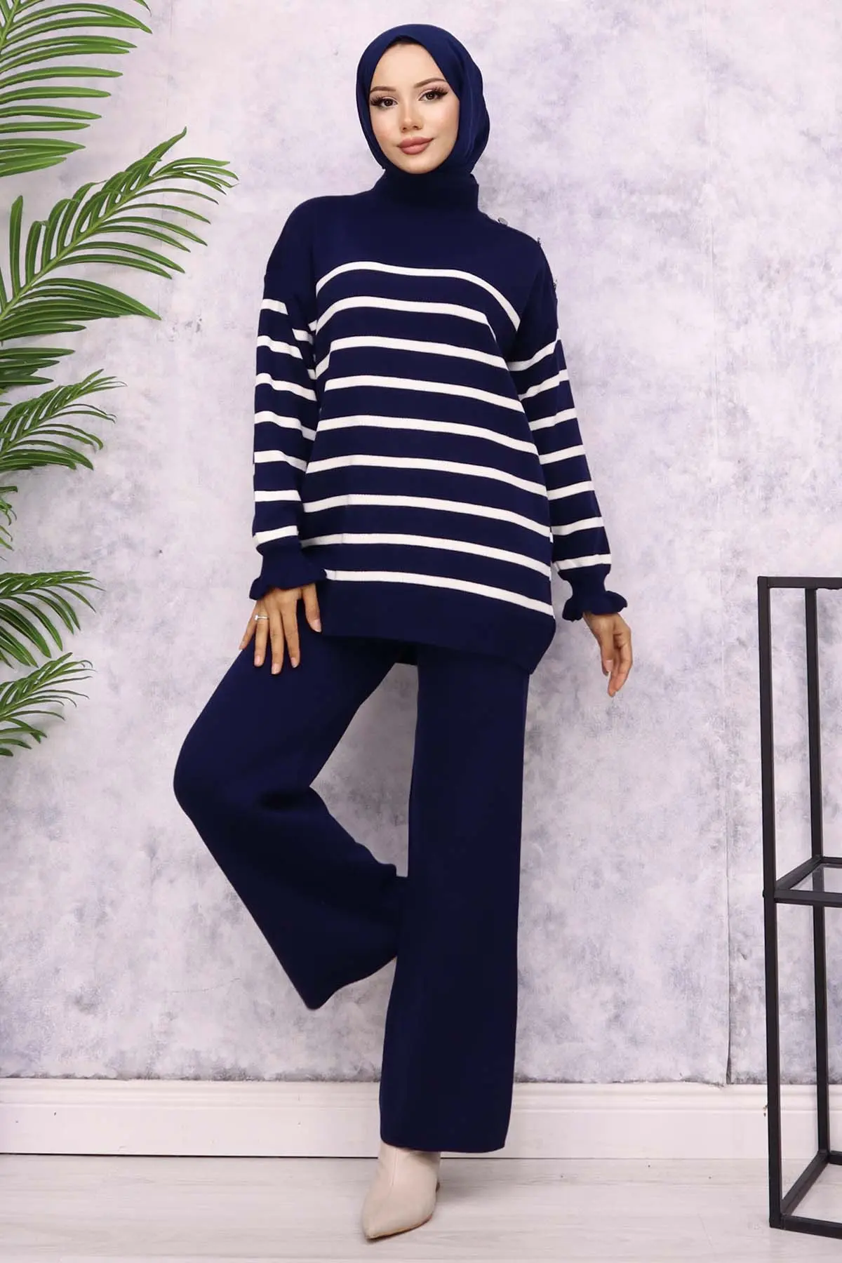 24019 Omuzu Düğmeli Çizgili Triko Takım Lacivert-detail