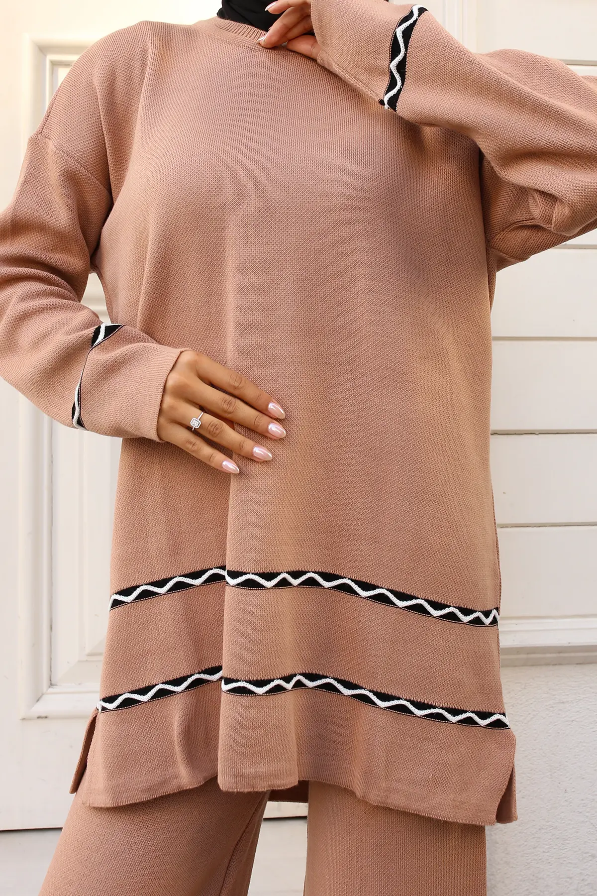 Knitwear Set With Stitching Details-detail