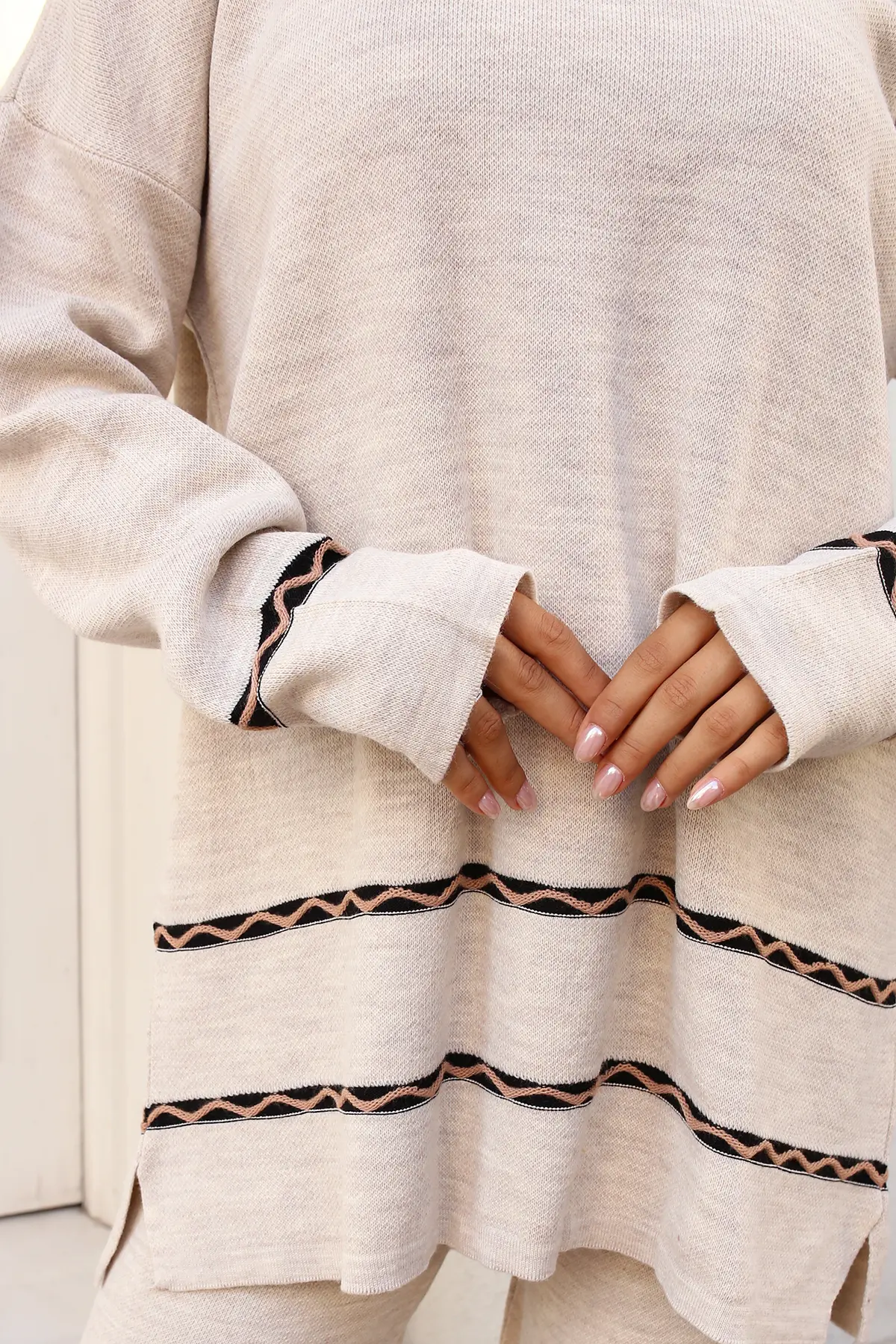 Knitwear Set With Stitching Details-detail