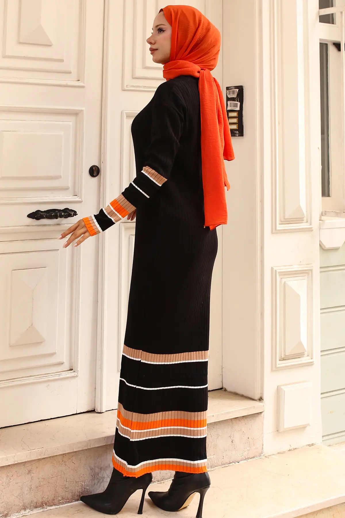 24206 Fitilli Çizgi Detaylı Triko Elbise Siyah-detail