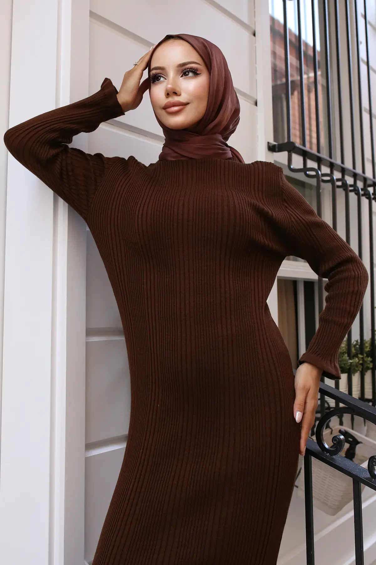 Half Neck Ribbed Knitted Dress-detail