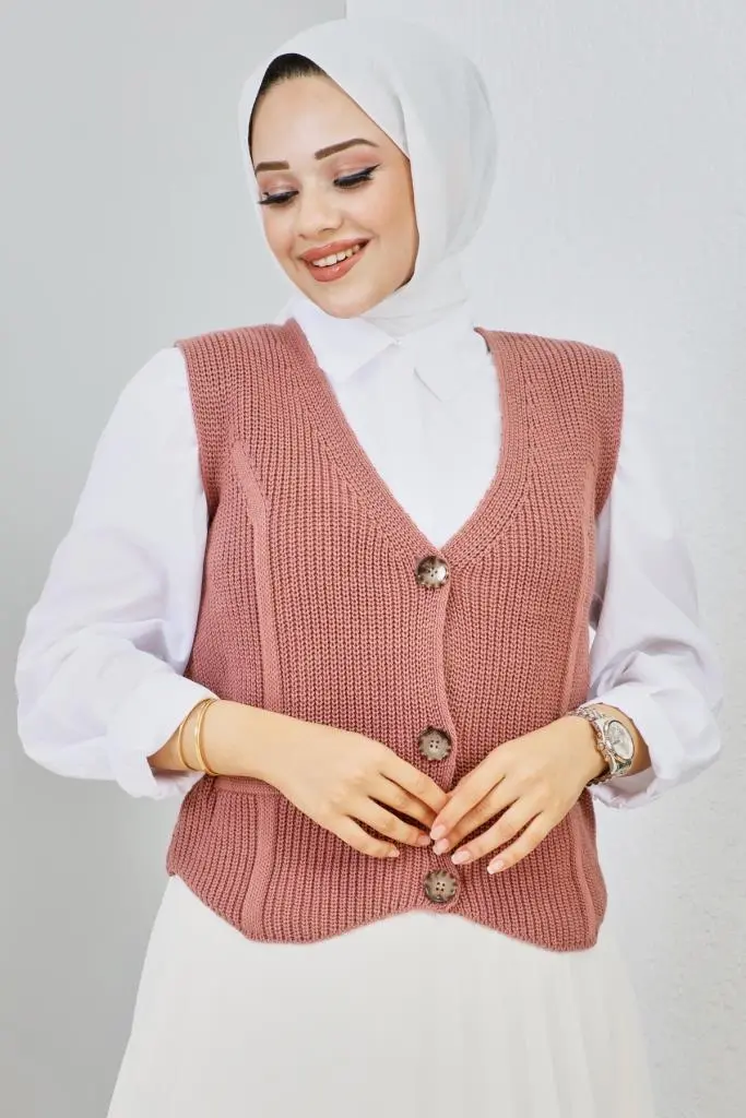 Button Detailed Short Sweater-detail