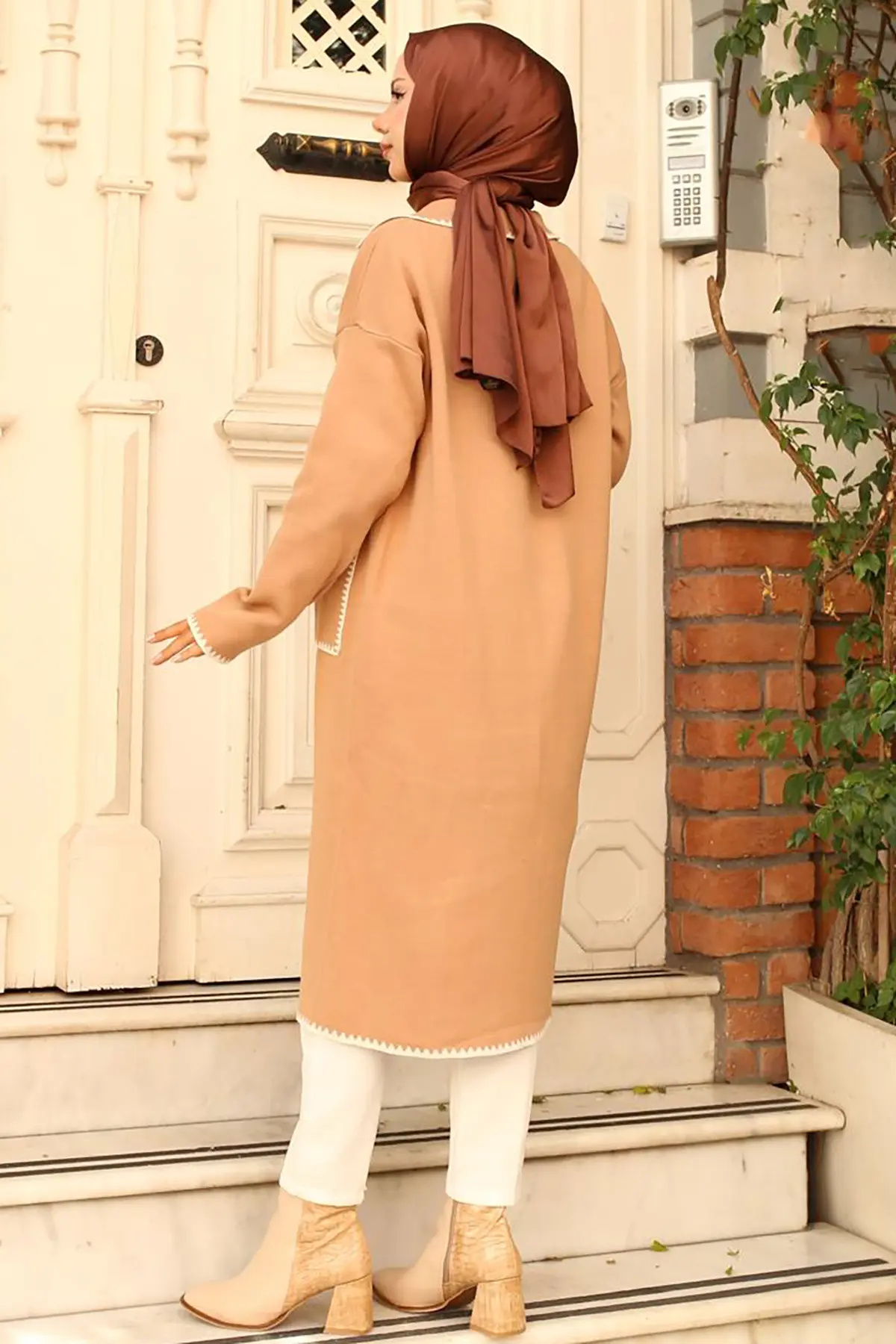 24405 Zikzak Detaylı Uzun Cepli Triko Hırka Sütlü Kahve-detail