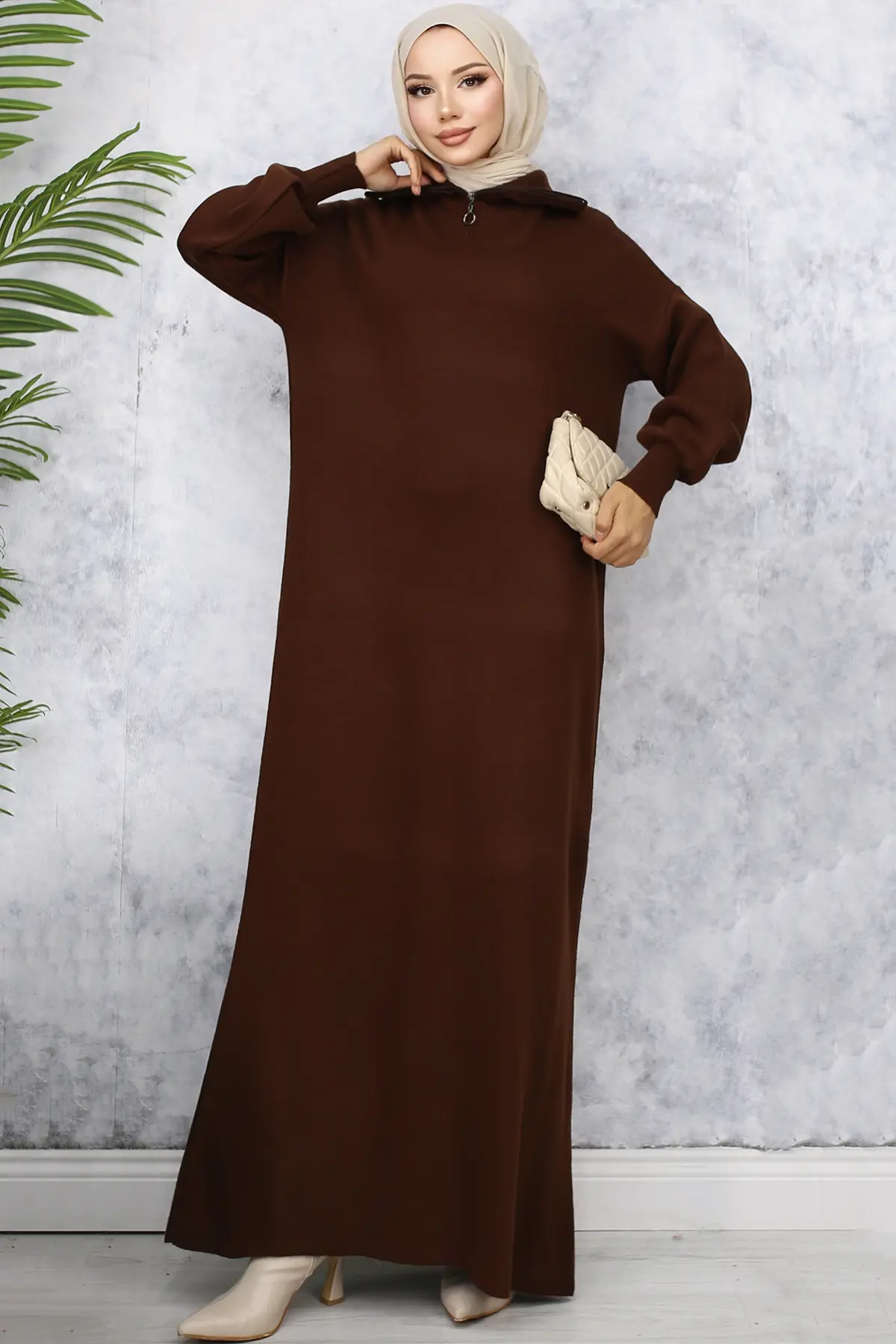 2441 Yakası Fermuarlı Triko Elbise Kahverengi-detail