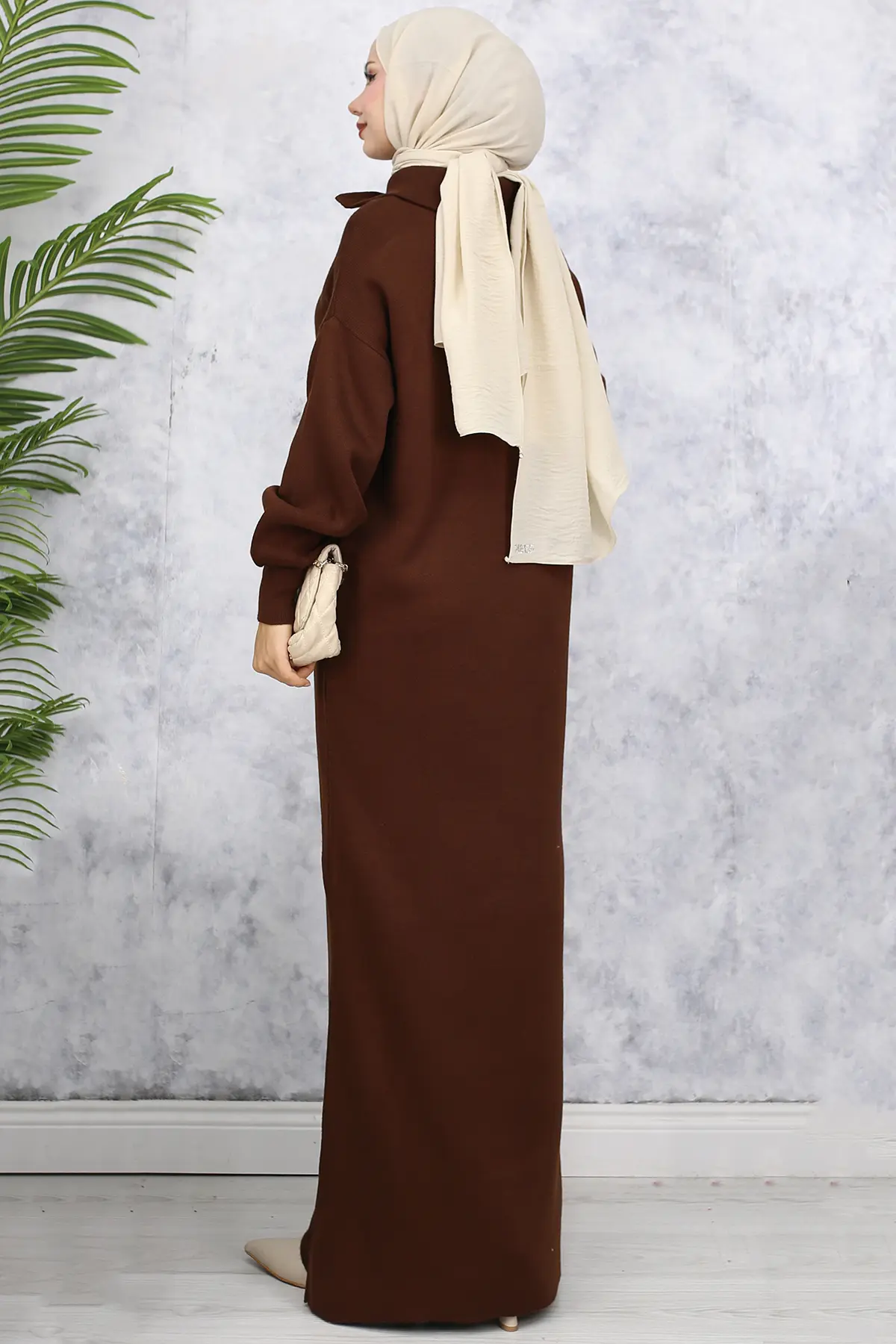 2441 Yakası Fermuarlı Triko Elbise Kahverengi-detail