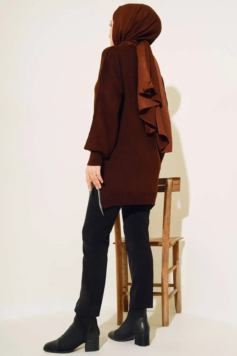 3009 Yırtmacı Zincir Püsküllü Triko Tunik Kahverengi-detail