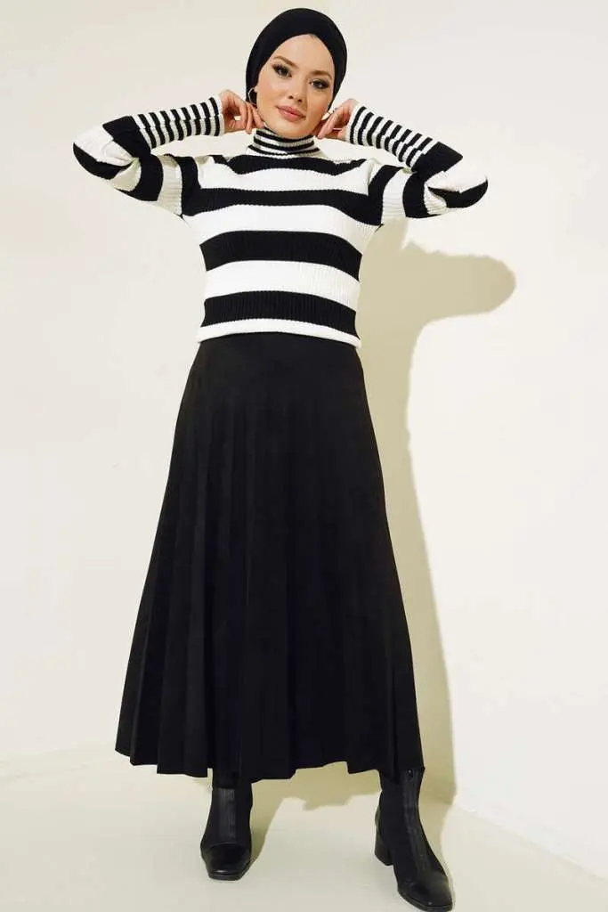 3013 Kolları İnce Çizgili Triko Bady Siyah-detail