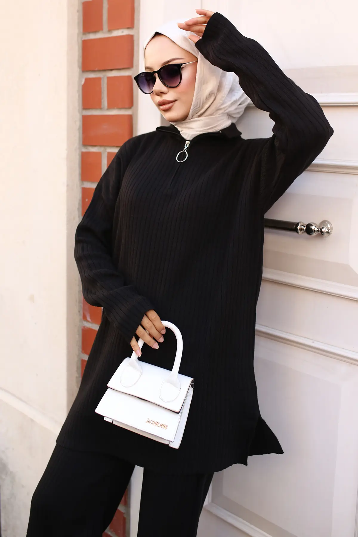 3062 Fermuar Detaylı Fitilli Triko Takım Siyah-detail