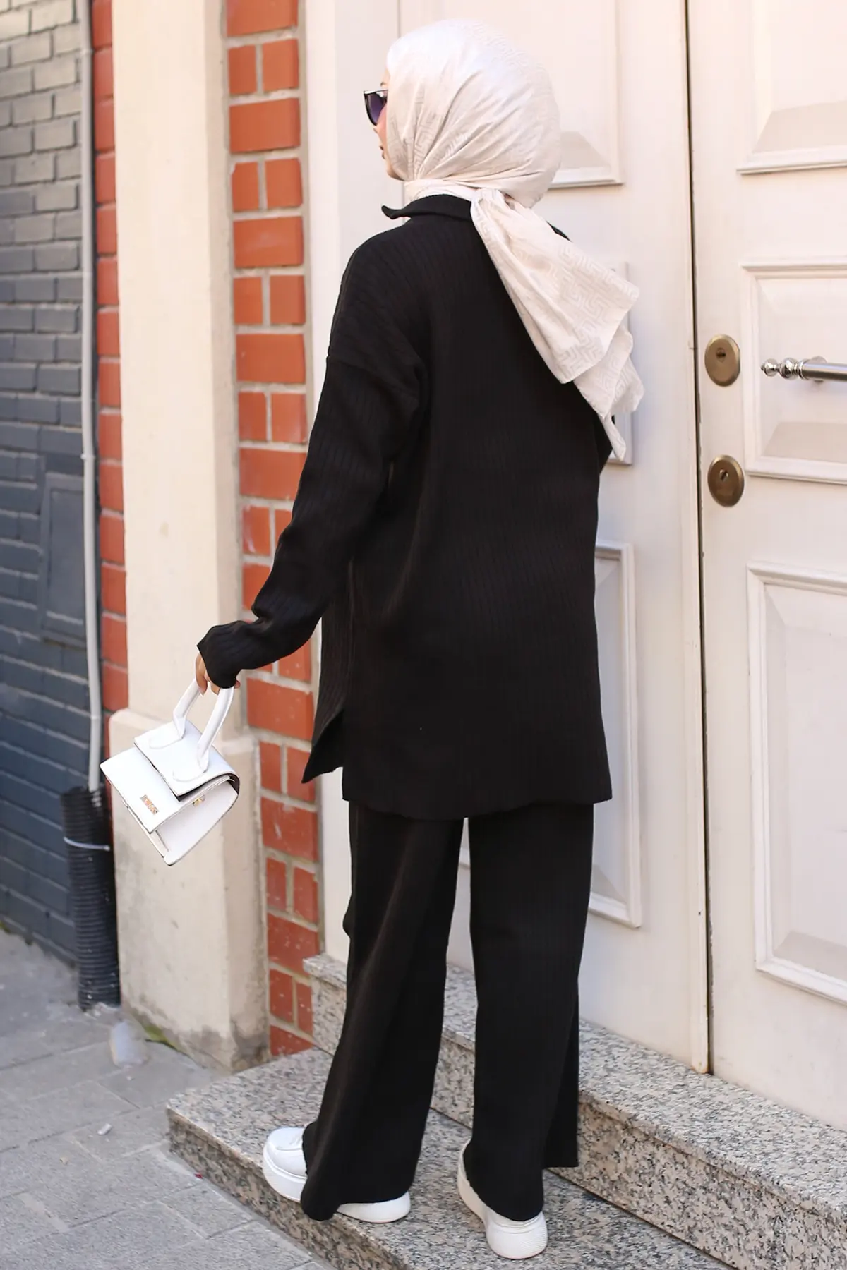 3062 Fermuar Detaylı Fitilli Triko Takım Siyah-detail