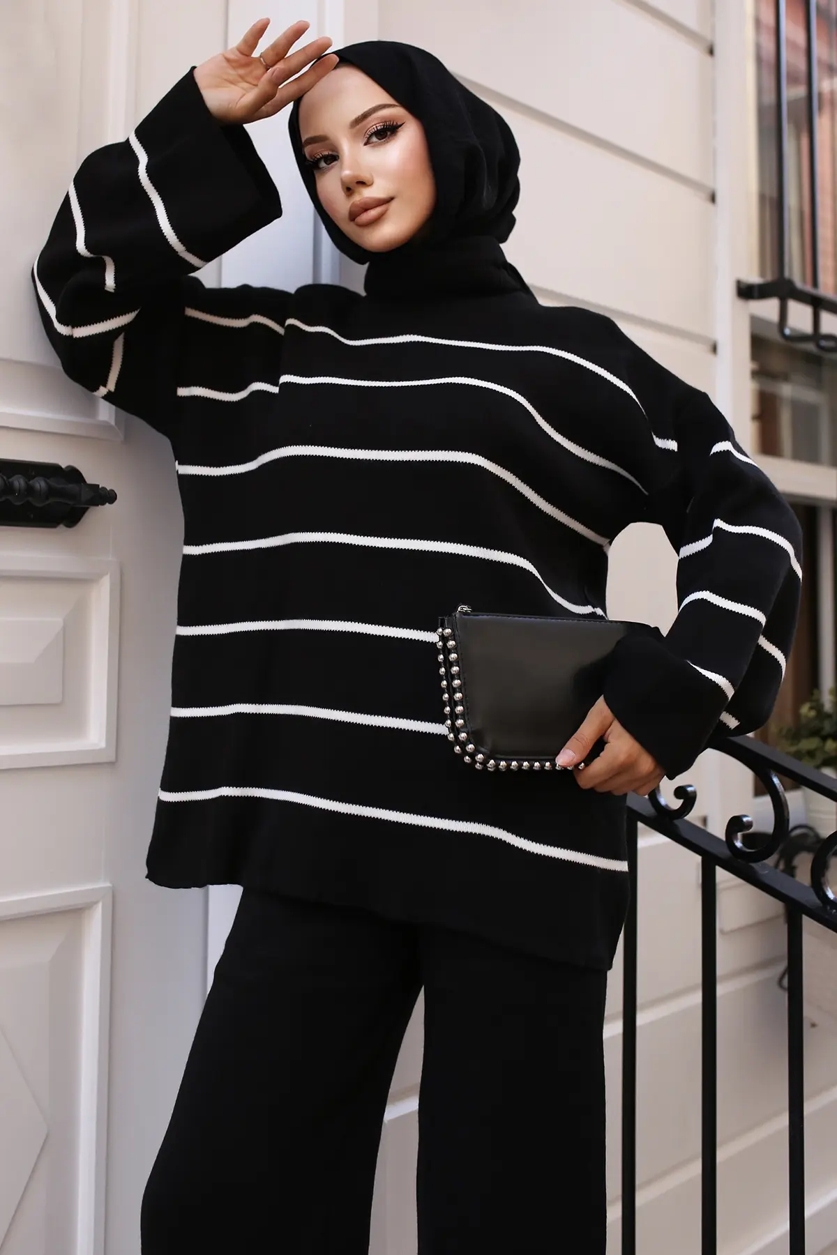 Striped Knitwear Suit-detail