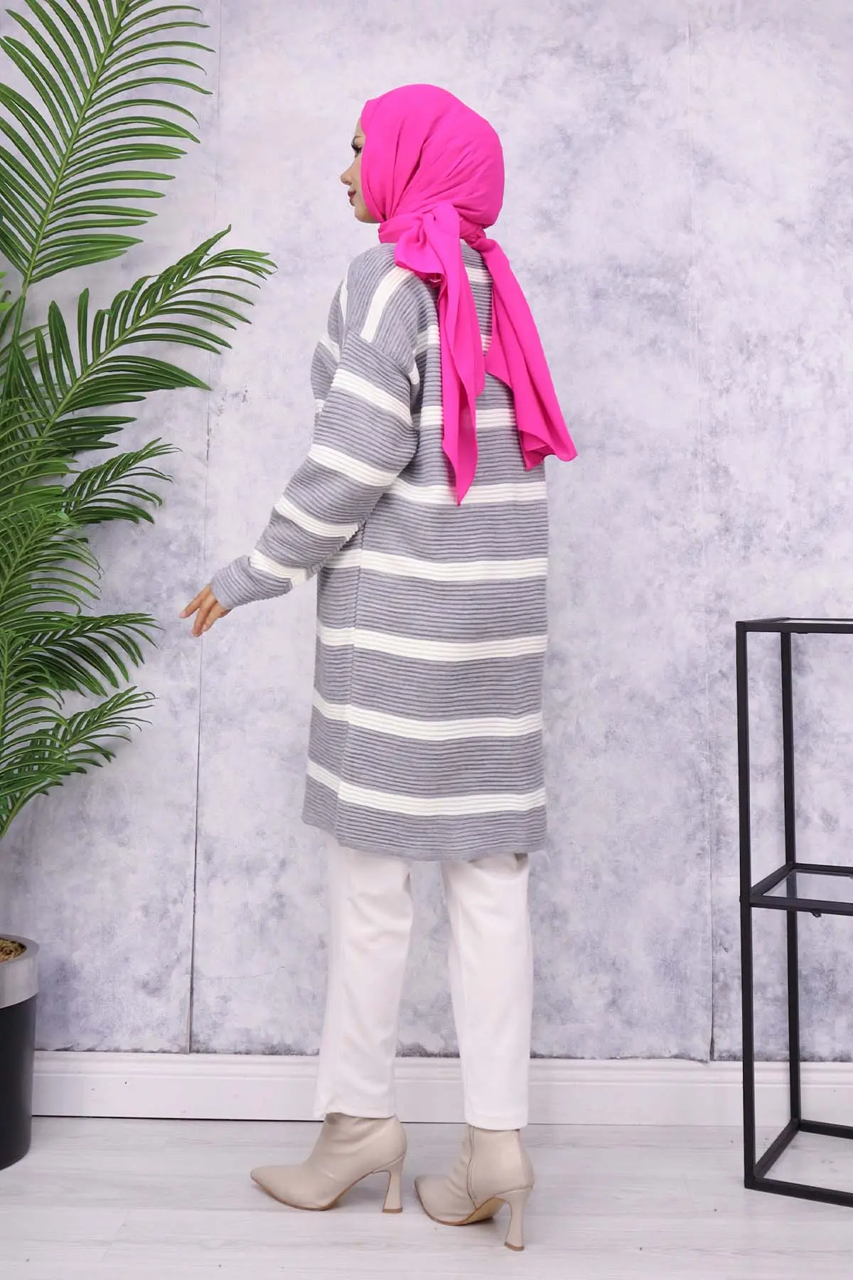 Ribbed Striped Sweater Cardigan-detail