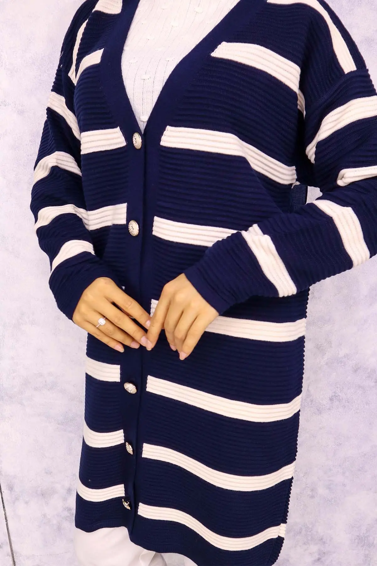 Ribbed Striped Sweater Cardigan-detail