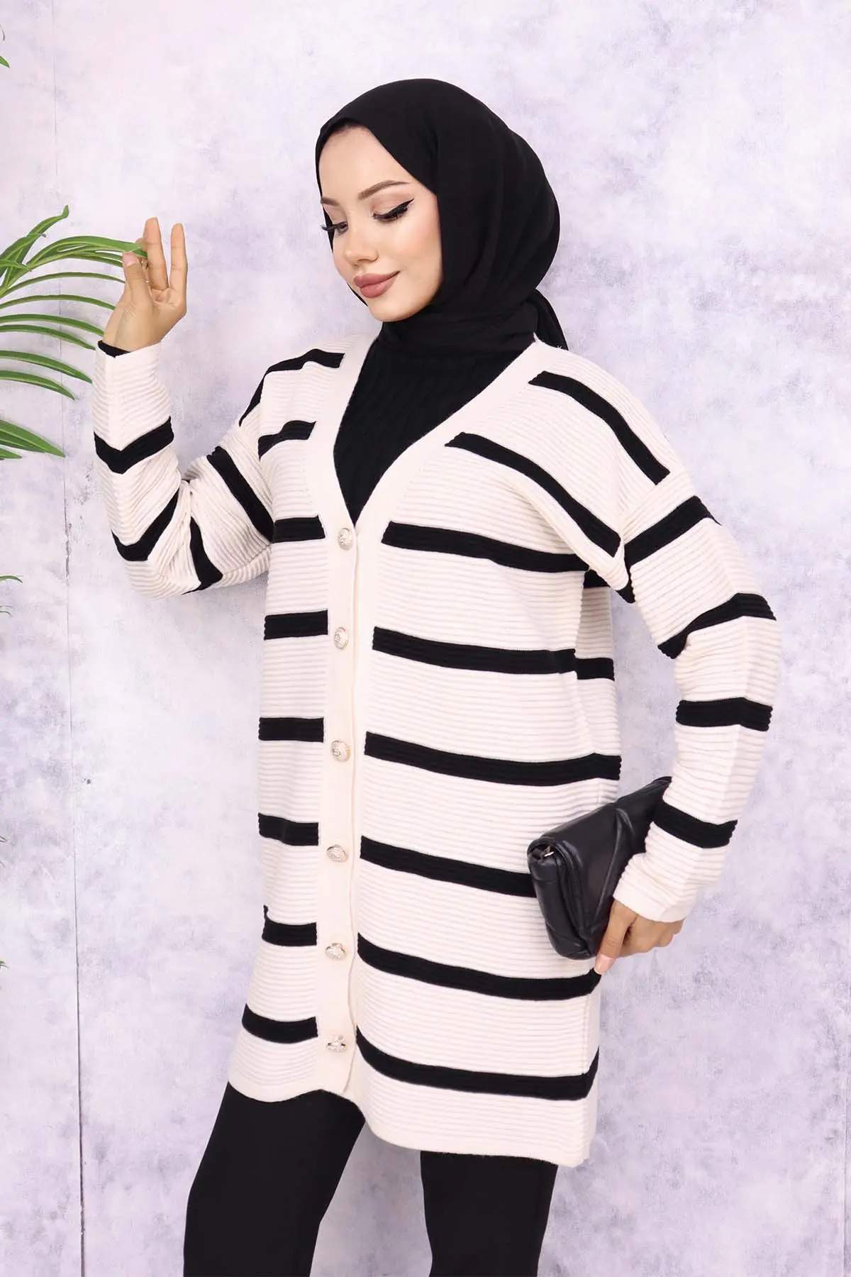 Ribbed Striped Sweater Cardigan-detail