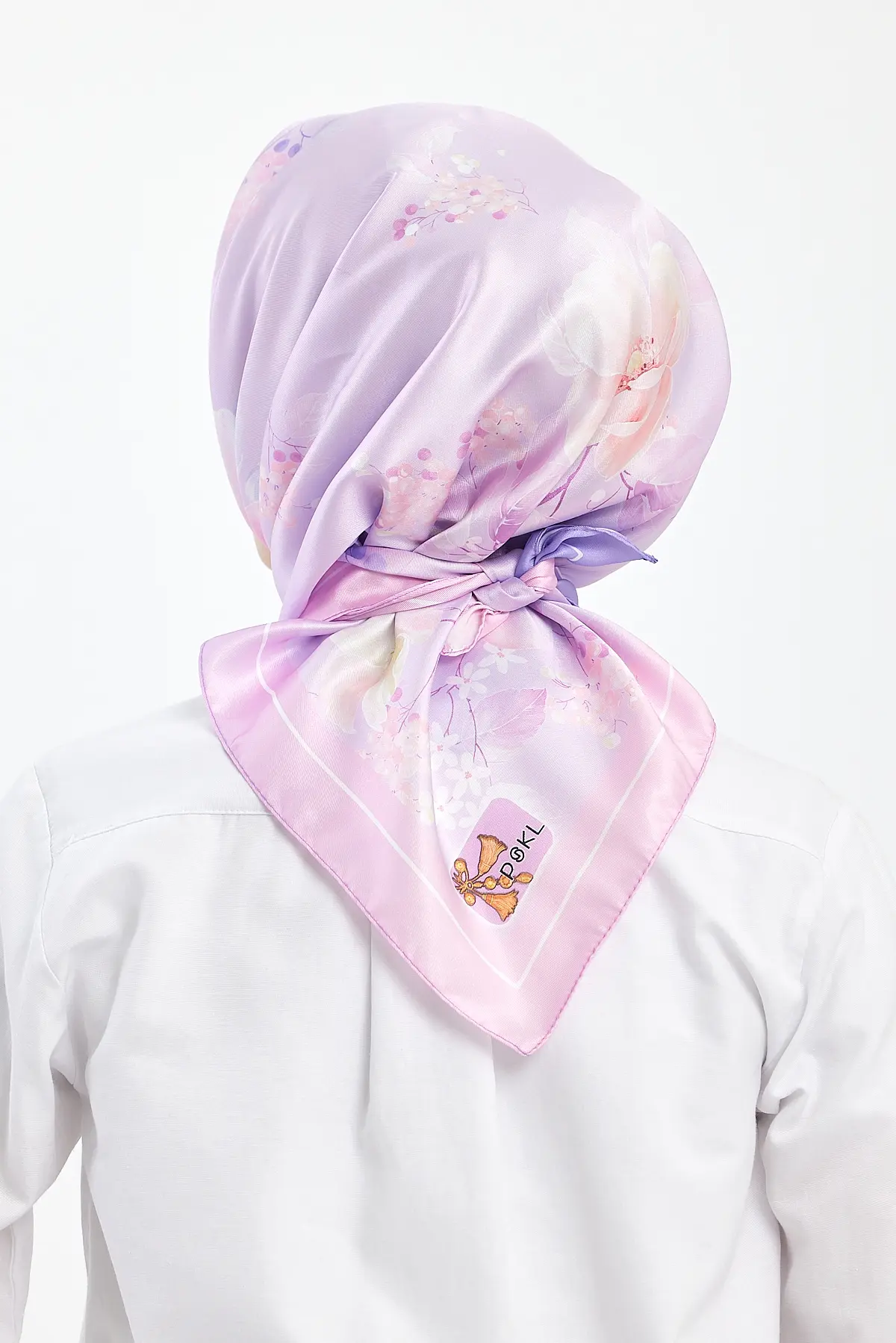 Patterned Scarf-detail