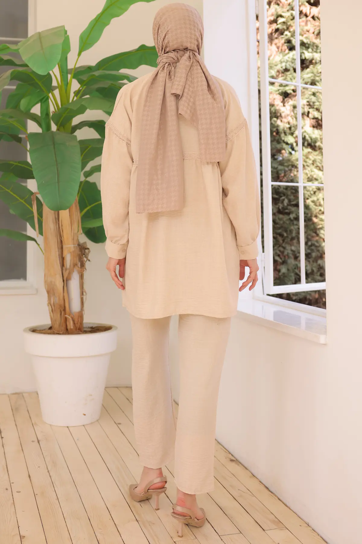 3350 Önden Düğmeli İkili Takım Bej-detail