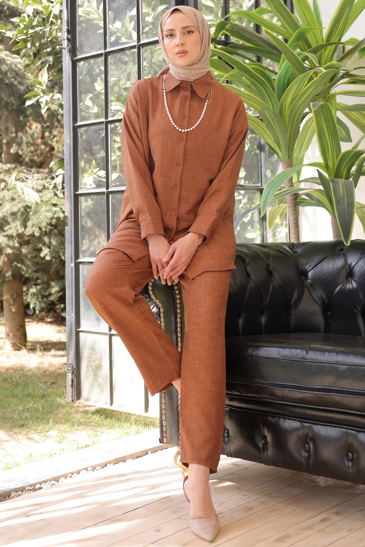 3354 İnci Kolyeli İkili Takım Kahverengi-detail