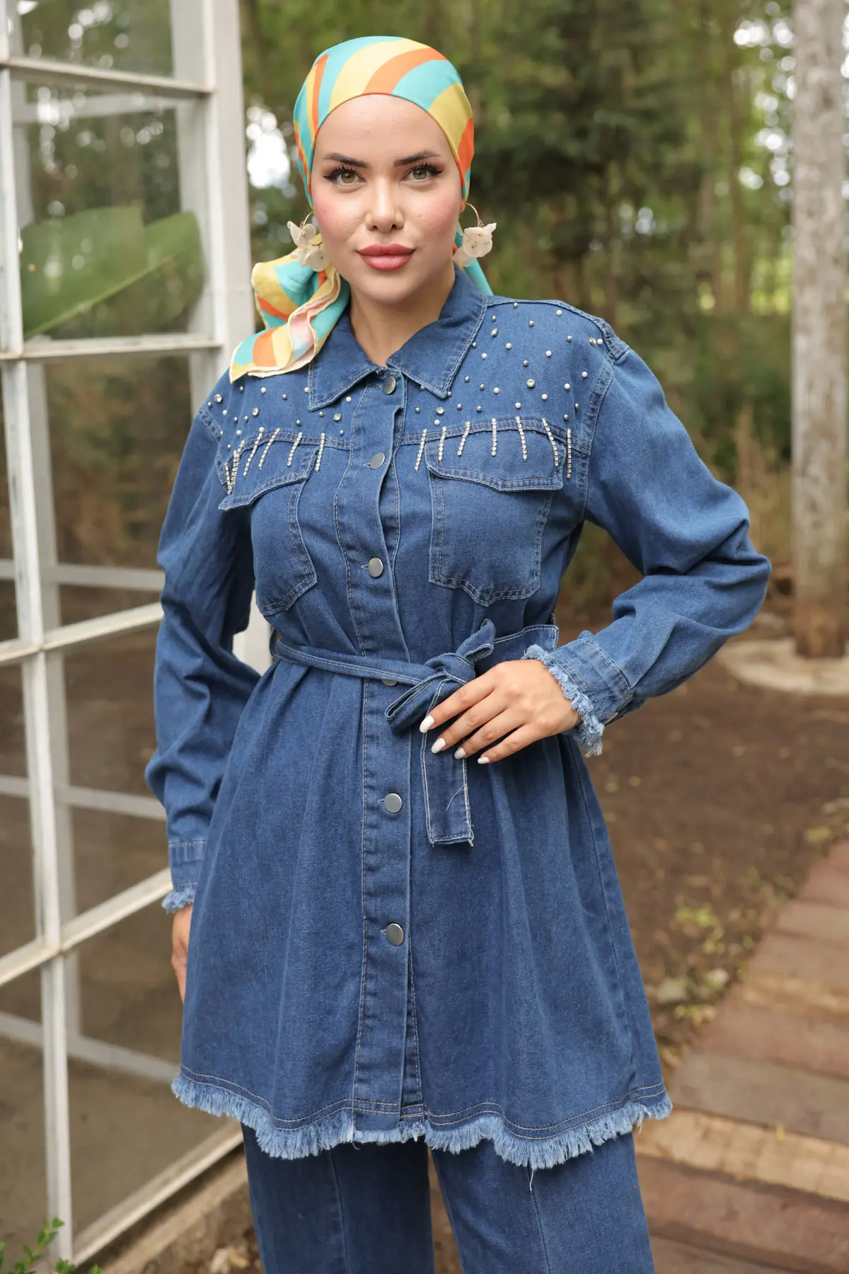 Stone Embroidered Belted Denim Suit-detail