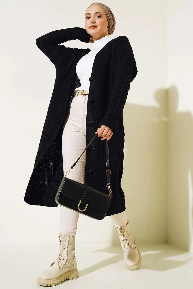 Buttoned Long Knitted Cardigan-detail