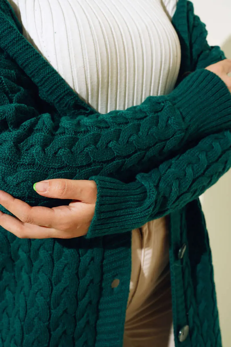 Buttoned Long Knitted Cardigan-detail