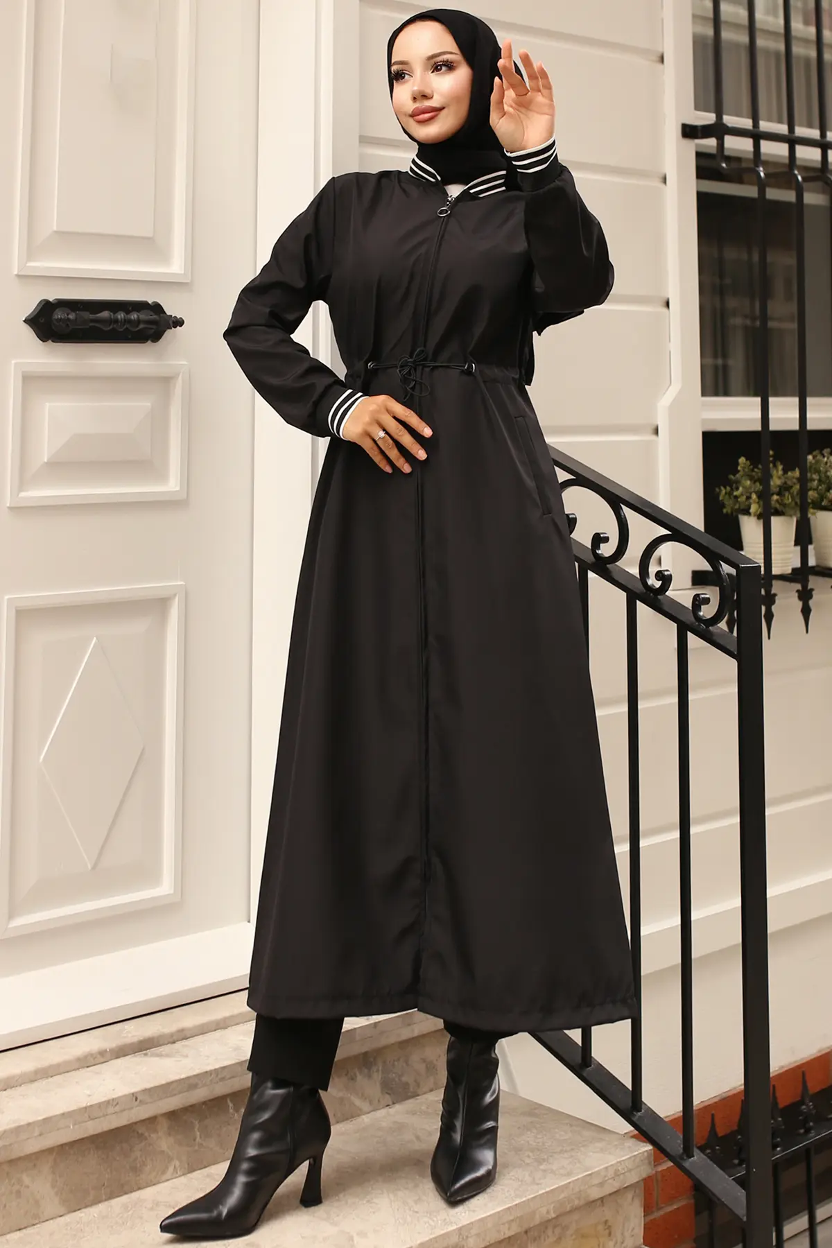 Seasonal Elastic Waist Trench Coat-detail