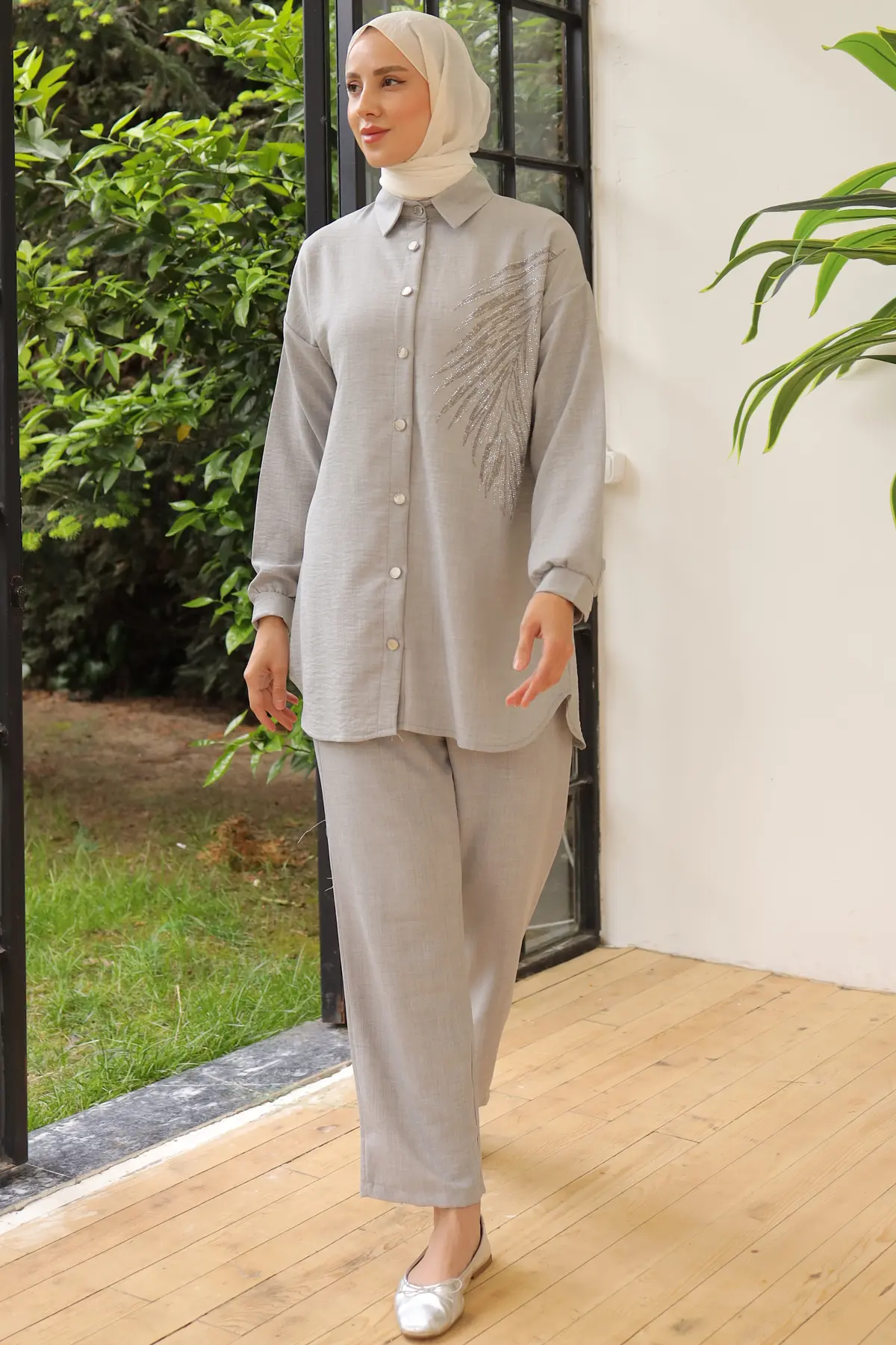 3870 Yaprak Taşlı Keten Takım Gri-detail