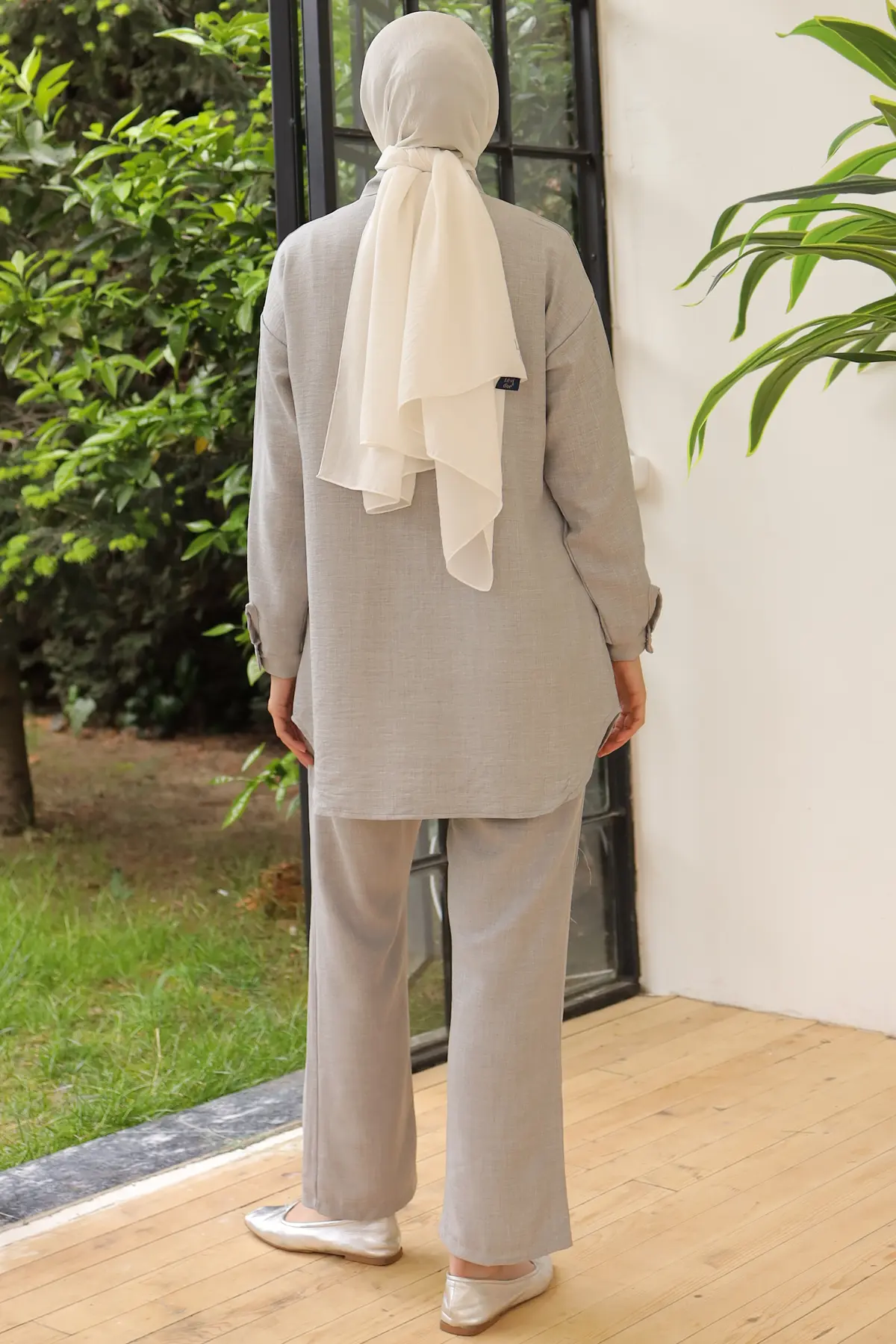 3870 Yaprak Taşlı Keten Takım Gri-detail