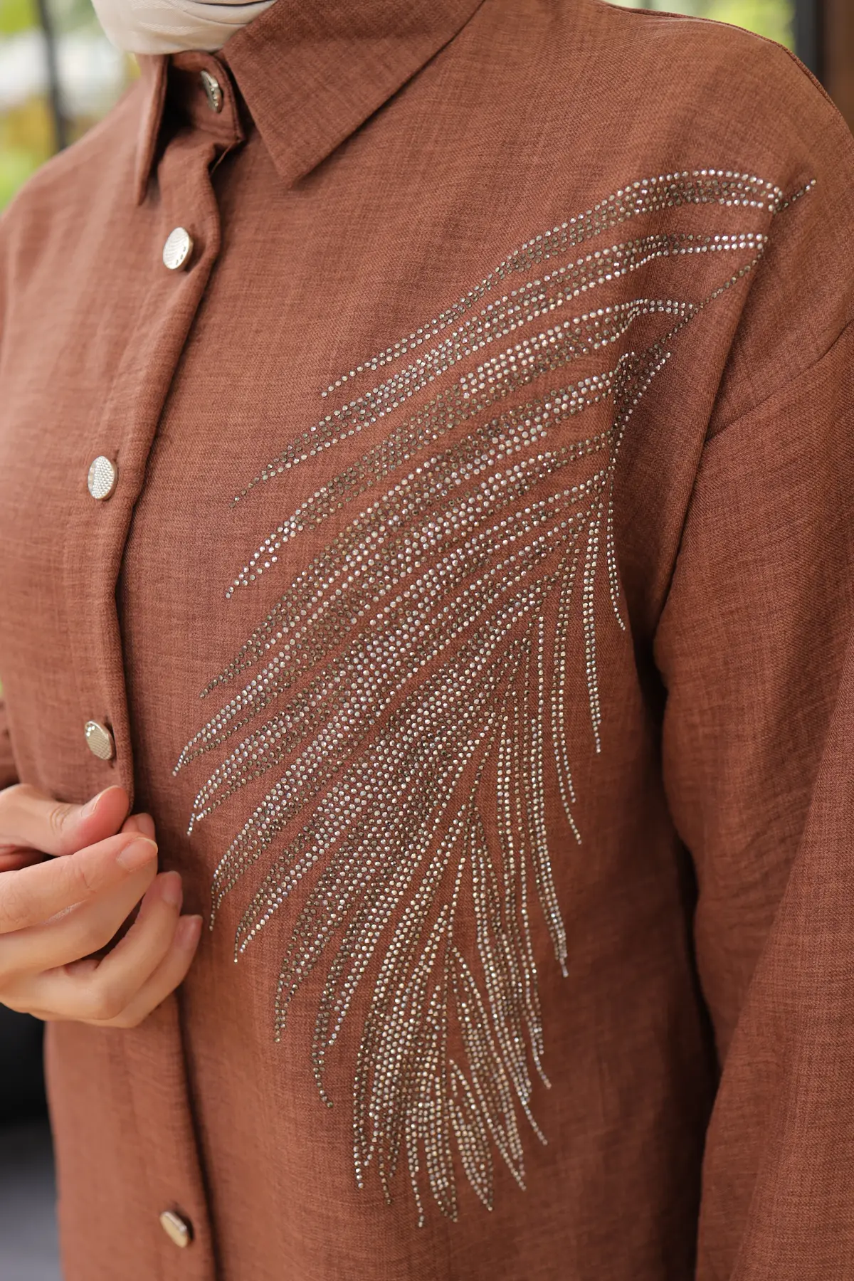 3870 Yaprak Taşlı Keten Takım Kahverengi-detail