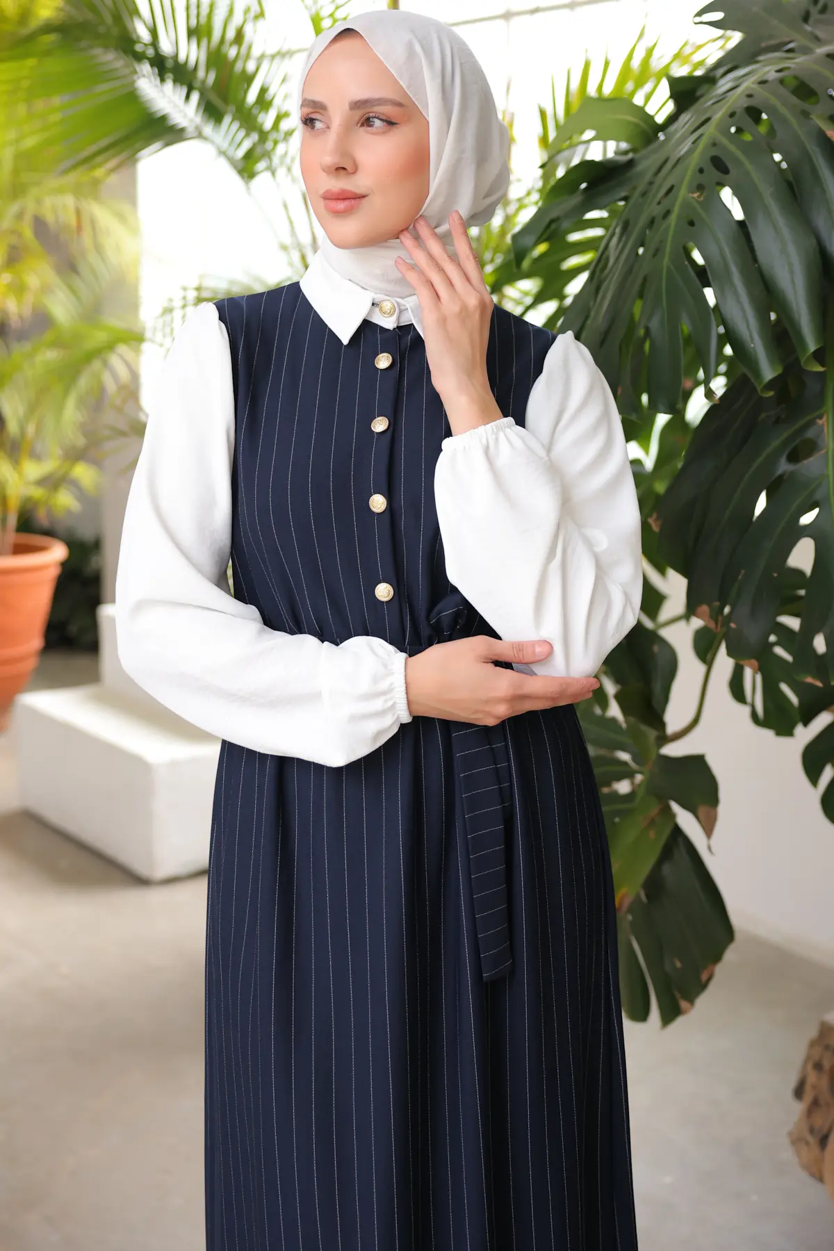 Stripe Detailed Collar Dress-detail